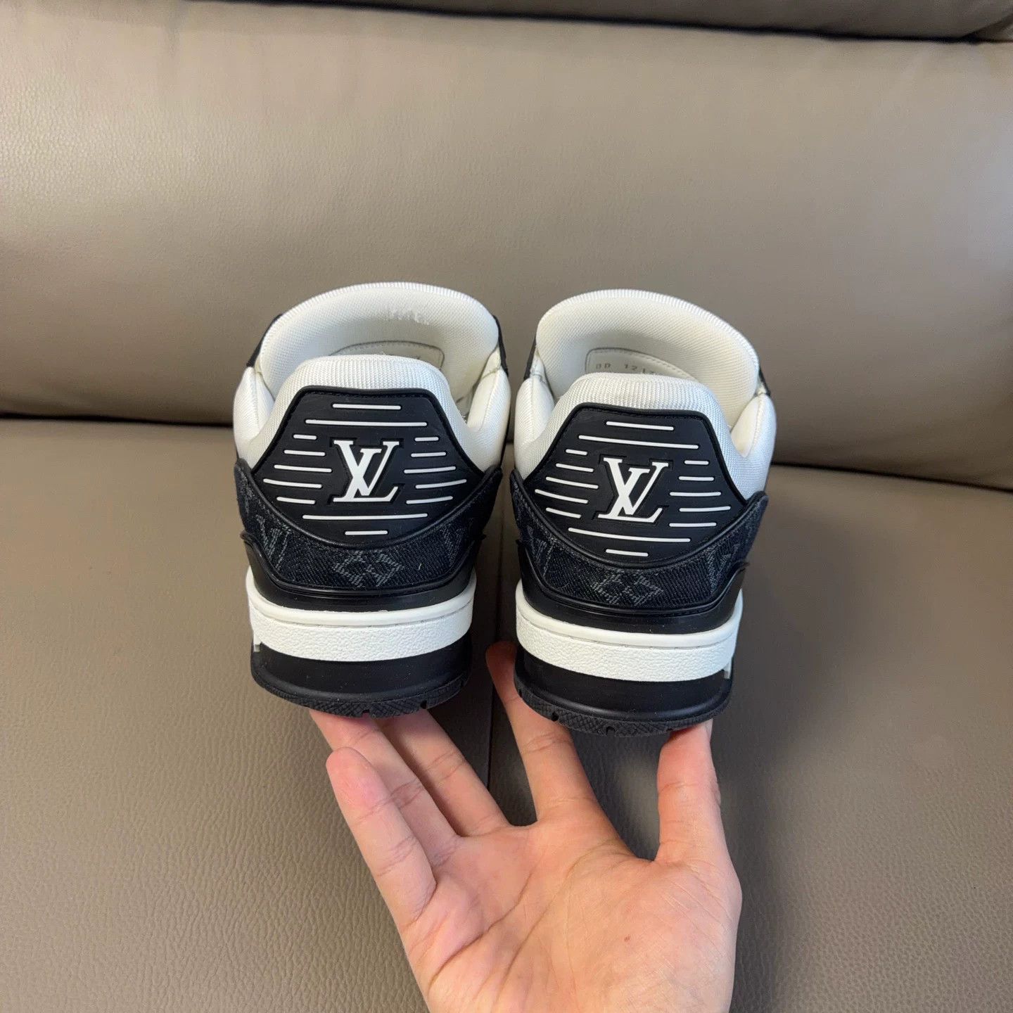 Louis Vuitton Lv Trainer Black White 99 New Size US 5 / EU 37 - 3 Thumbnail