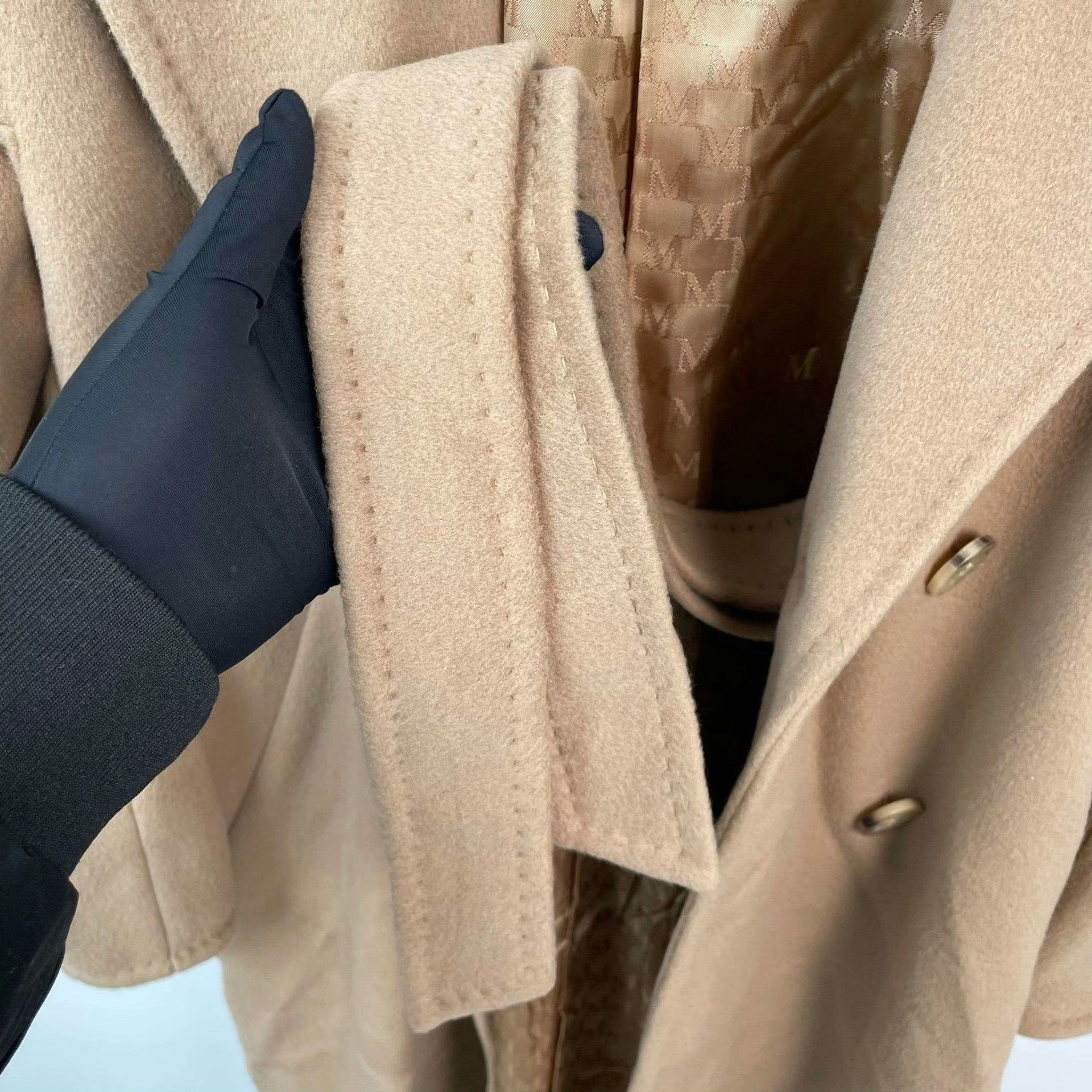 Max Mara MaxMara Camel Double-Breasted Wool Coat Size M / US 6-8 / IT 42-44 - 9 Thumbnail