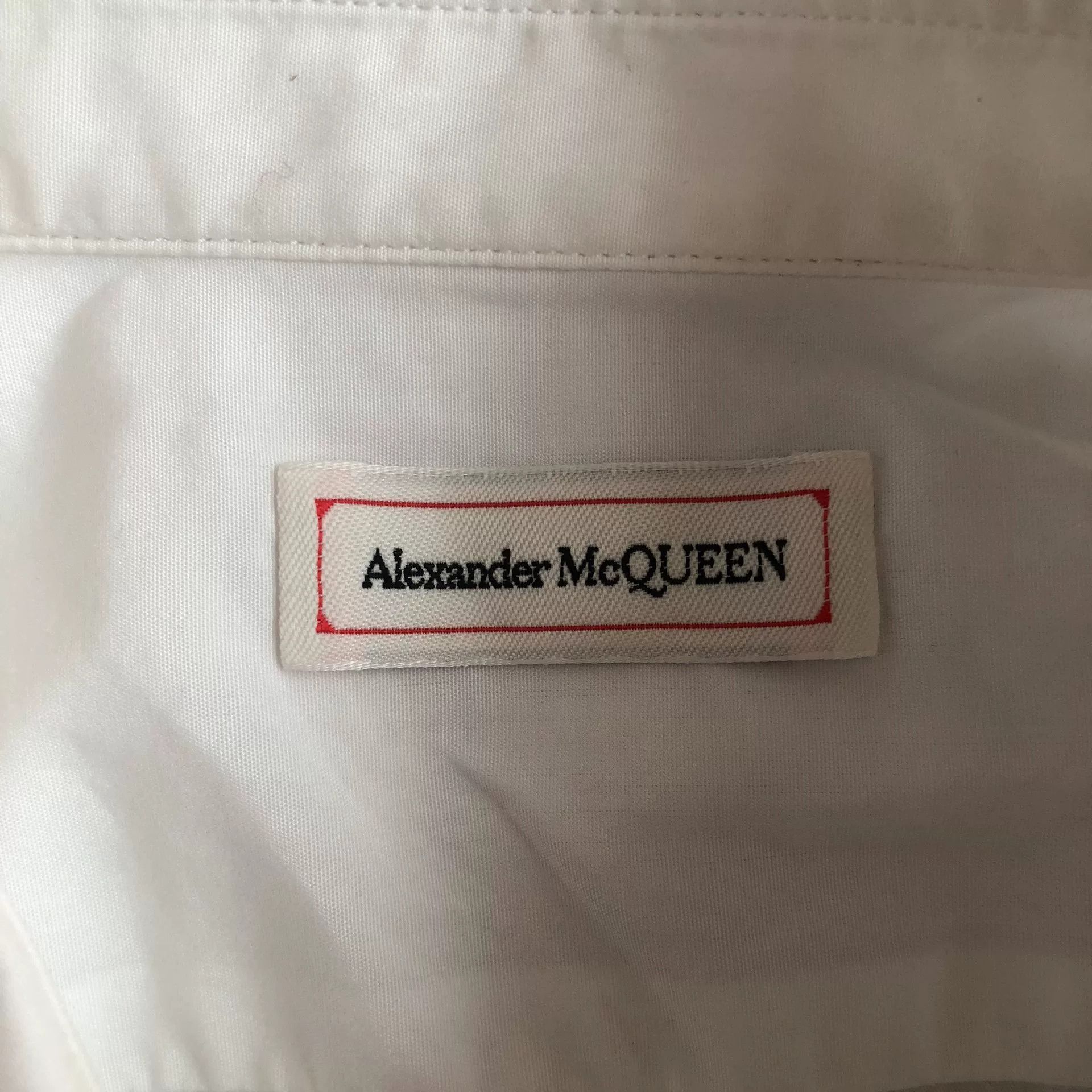 Alexander McQueen Alexander McQueen Floral Embroidered Shirt Size M / US 6-8 / IT 42-44 - 3 Thumbnail