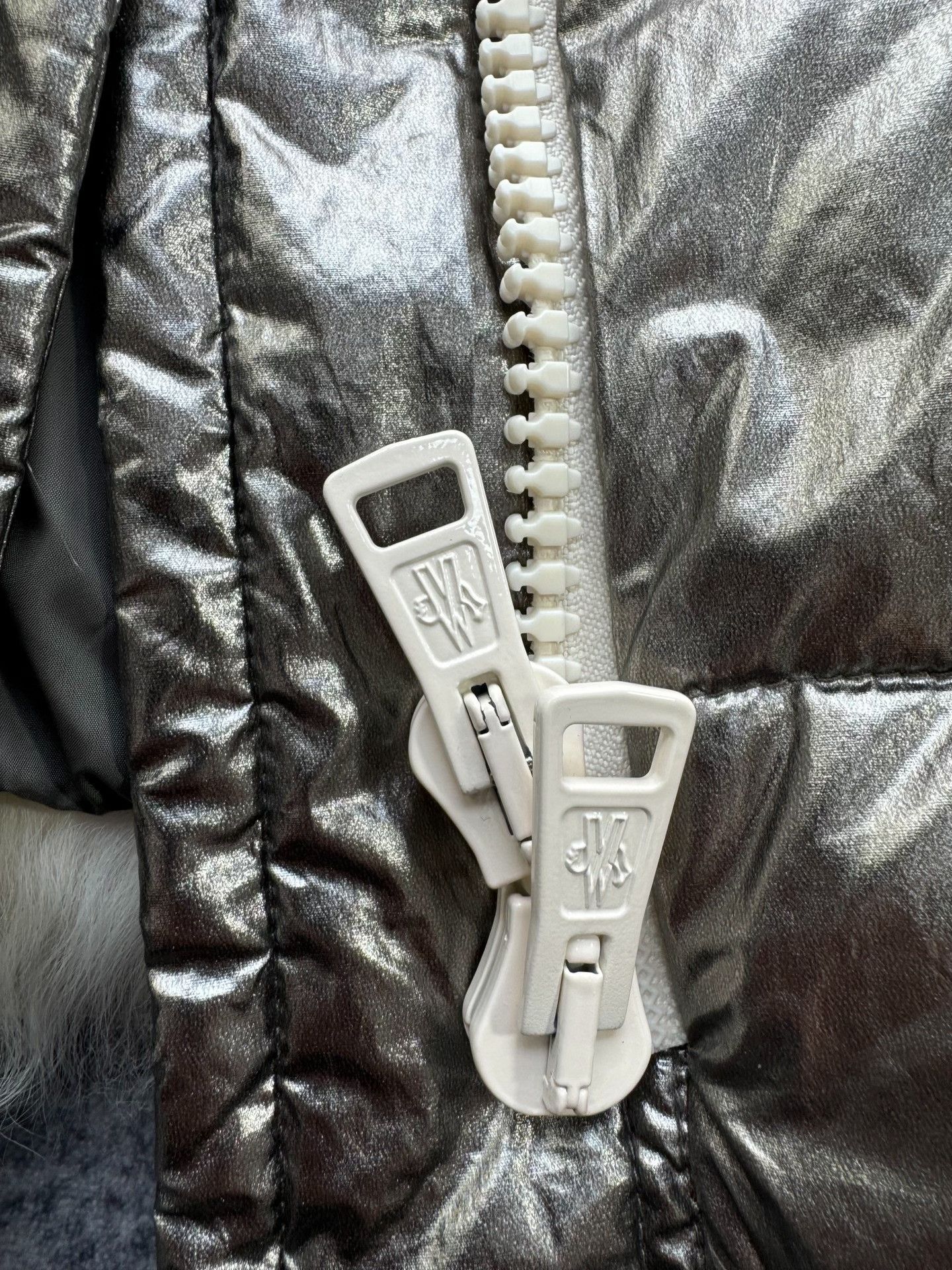 Moncler Moncler KERRIA Silver Teddy Fur Collar Down Vest Size S / US 4 / IT 40 - 7 Thumbnail