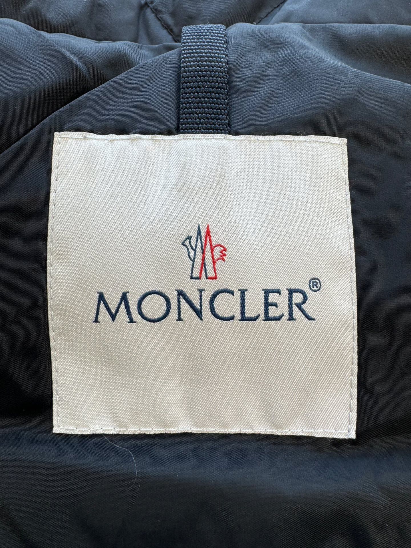 Moncler Moncler Black Diagonal Zipper Down Jacket Size S / US 4 / IT 40 - 3 Thumbnail