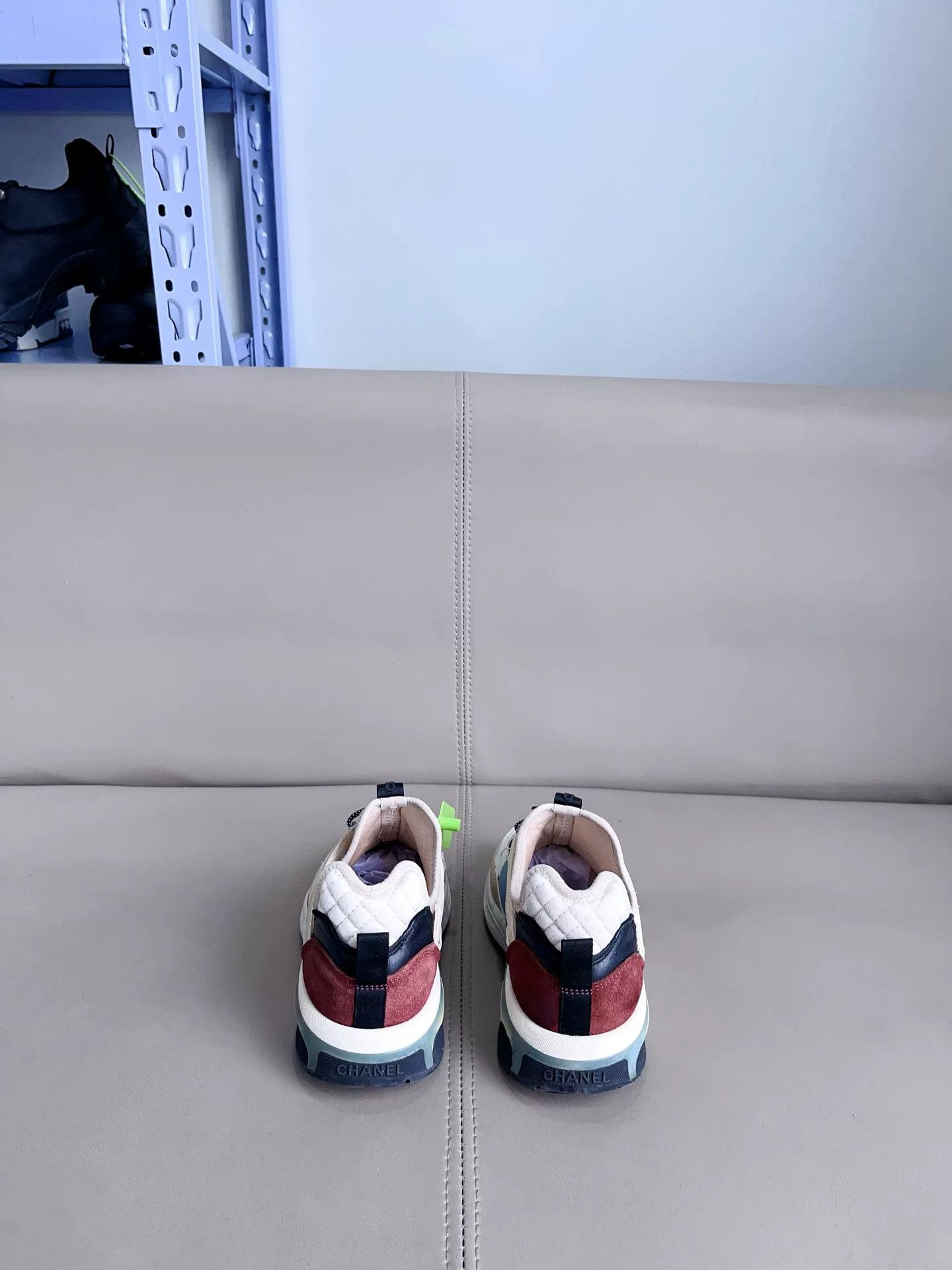 Chanel Chanel Beige Sneakers Size 35.5 Size US 4.5 / IT 34.5 - 4 Thumbnail