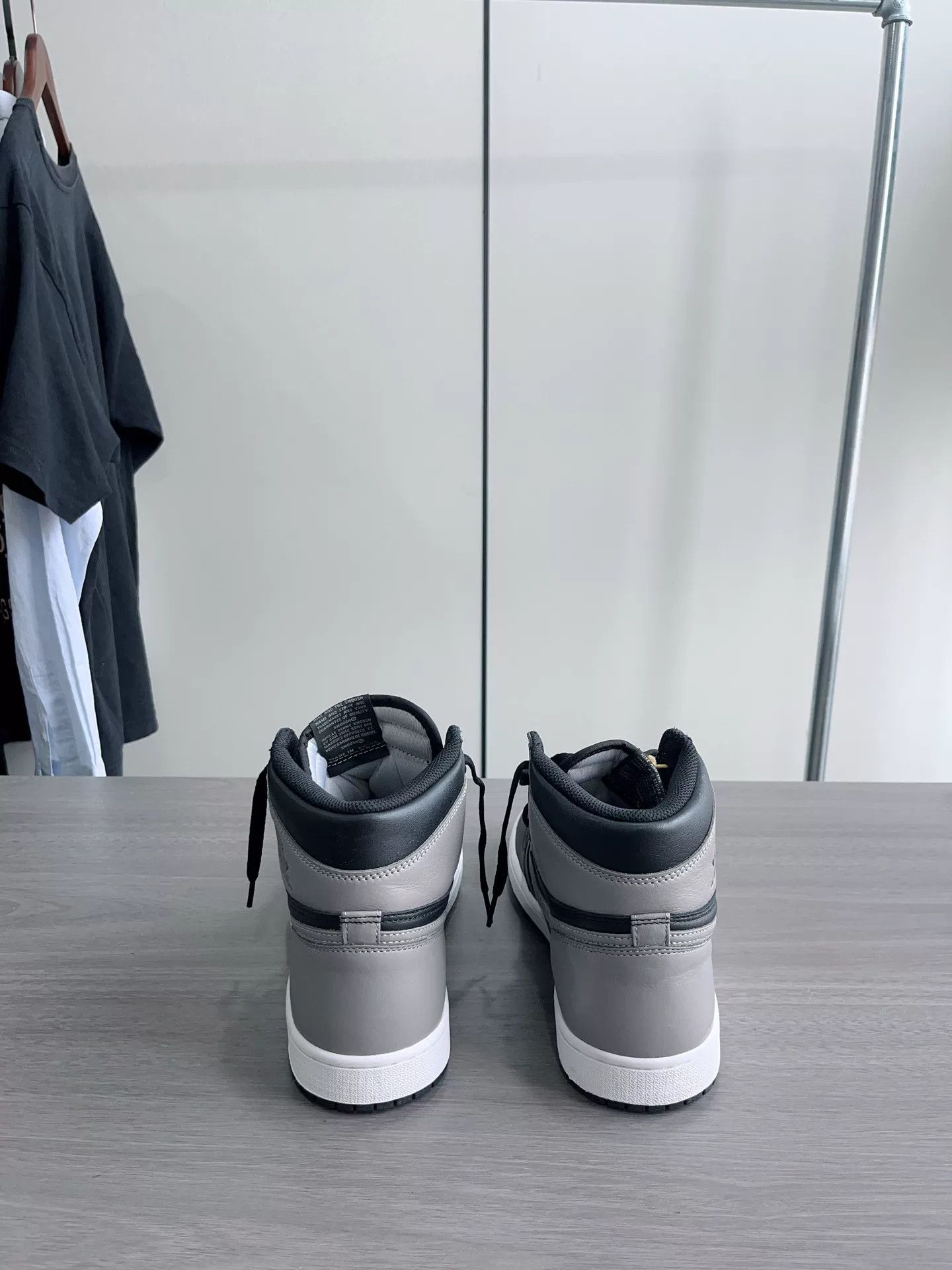 Jordan Brand AJ1 Shadow Gray Size 43 Size US 10 / EU 43 - 4 Thumbnail