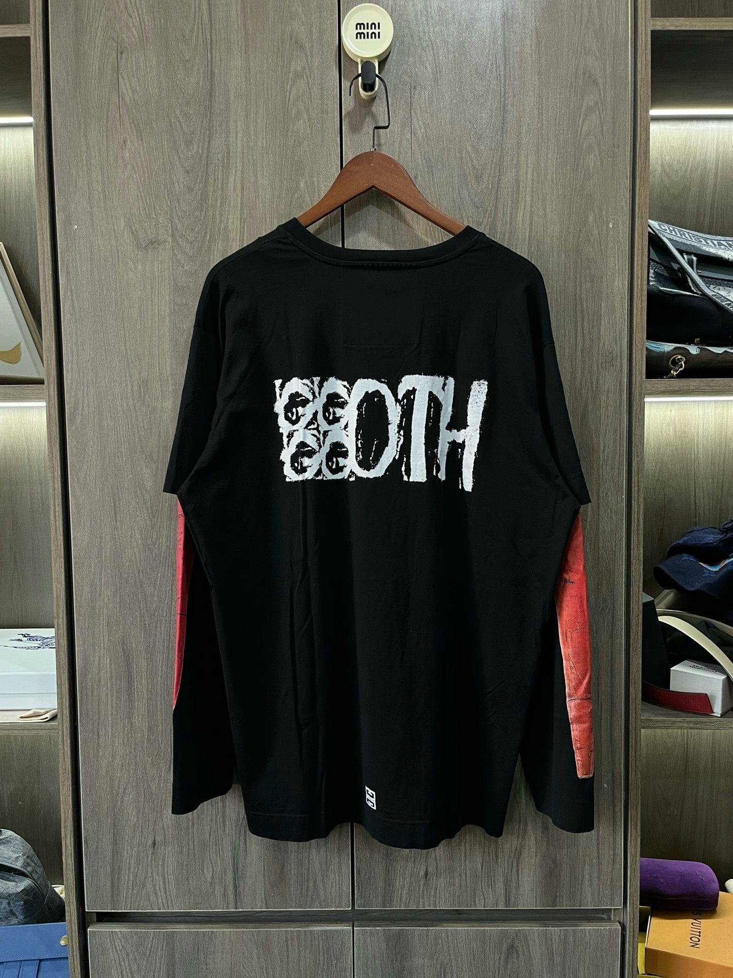 Givenchy Givenchy Chest Logo Fake Two-Piece Longsleeve Size US L / EU 52-54 / 3 - 8 Thumbnail