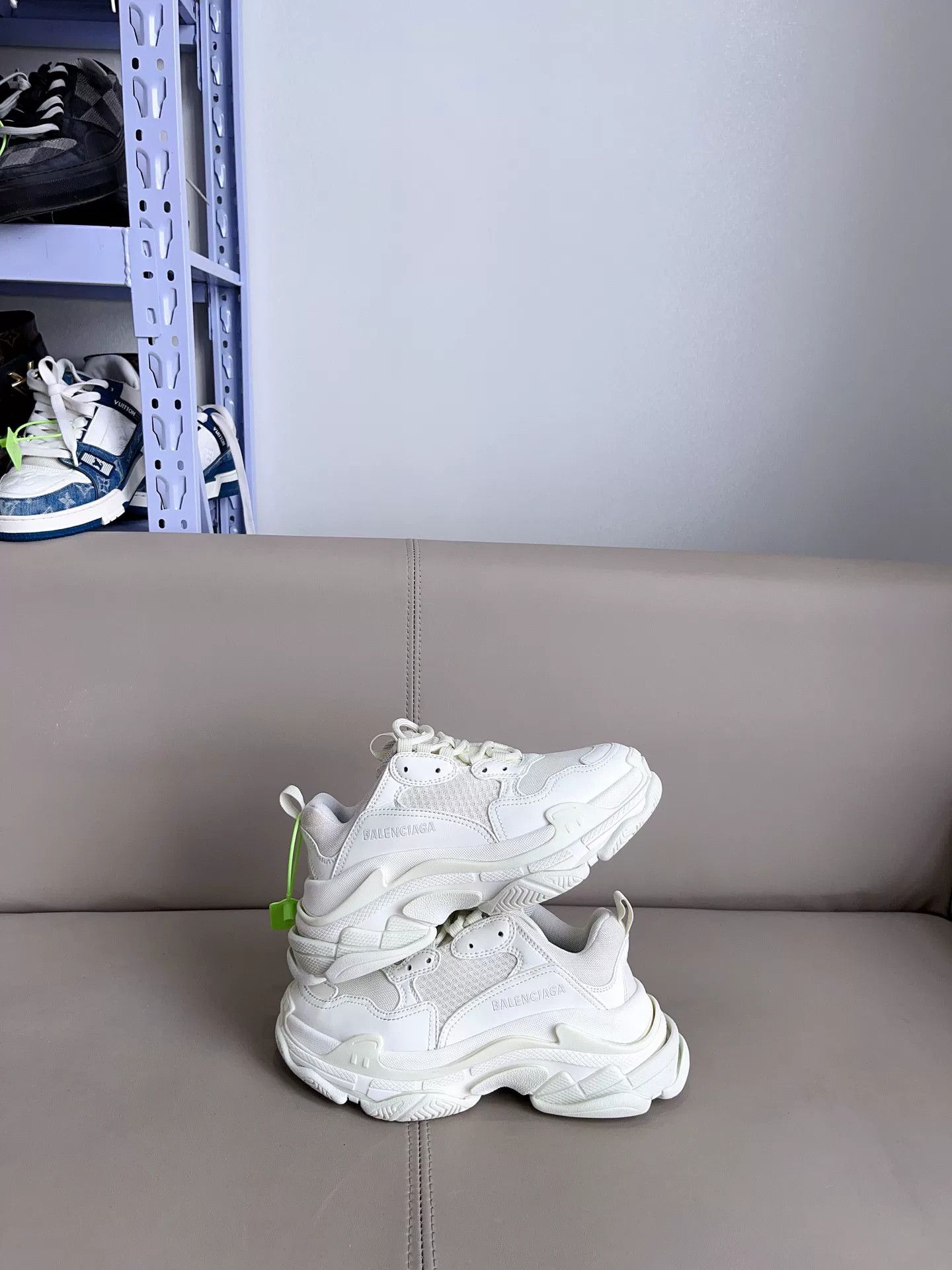 Balenciaga Balenciaga Triple S Sneakers Size US 6 / IT 36 - 7 Thumbnail