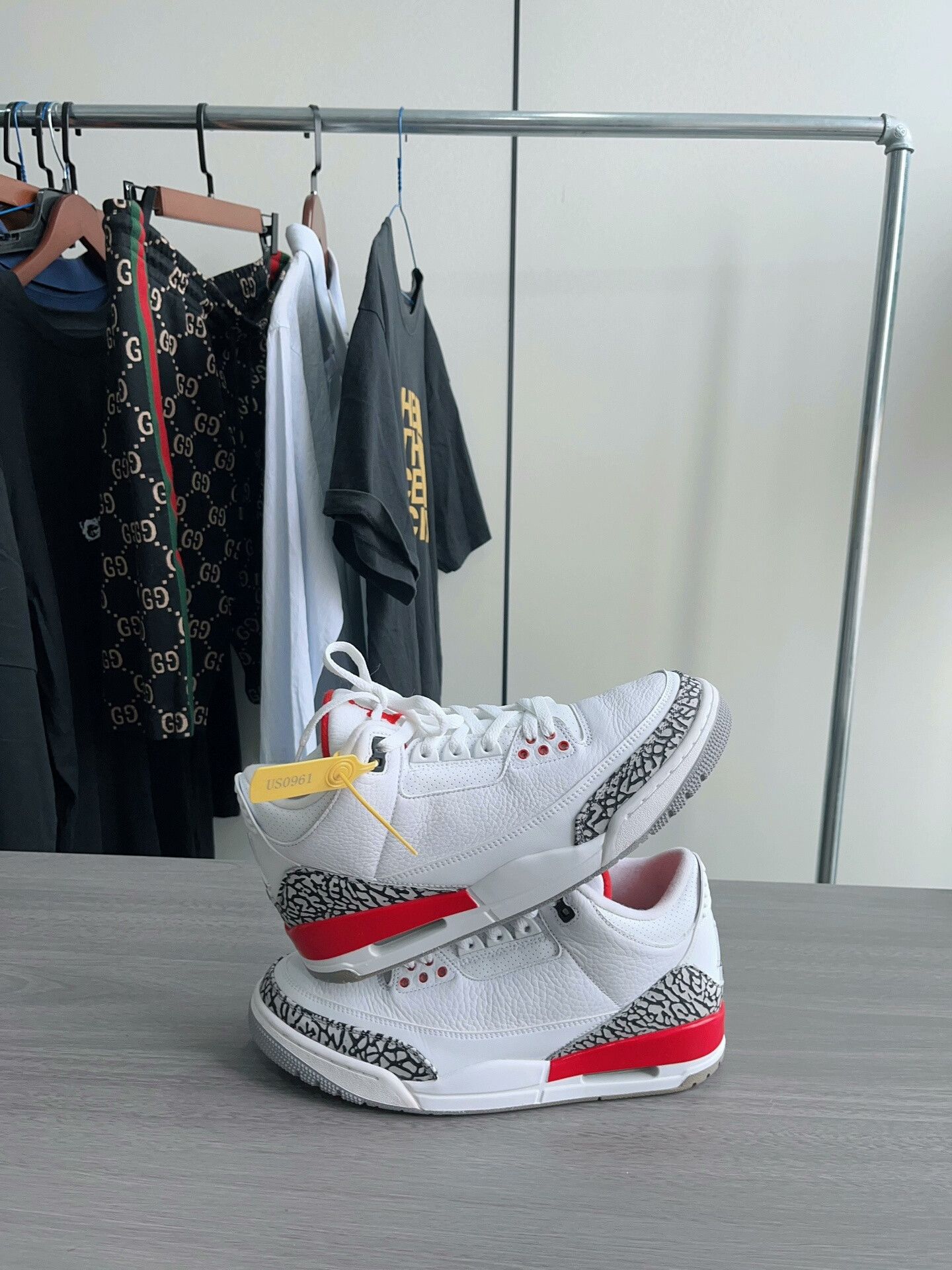 Jordan Brand Air Jordan 3 White Red Size US 10 / EU 43 - 6 Thumbnail