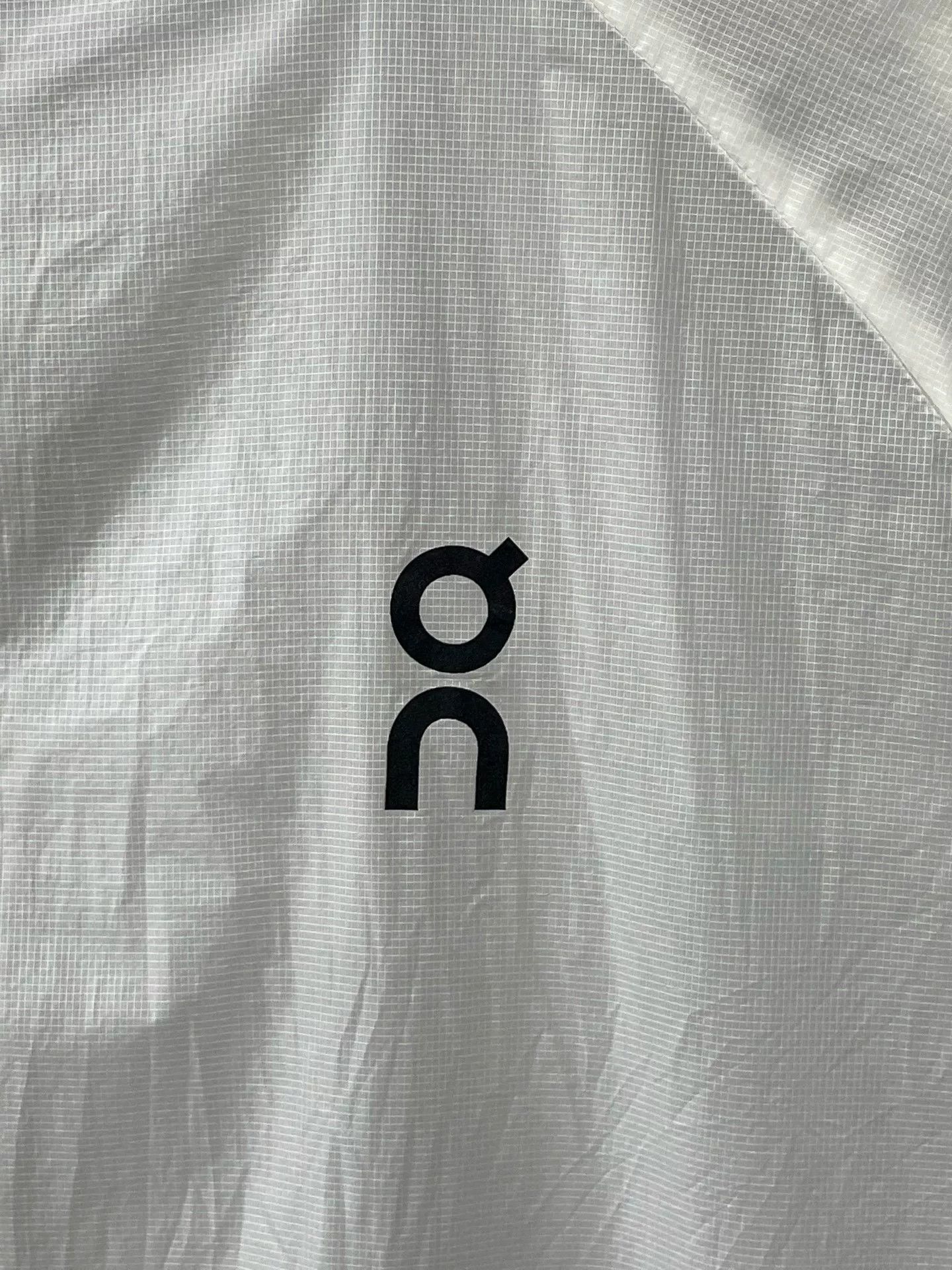 On ON Zero Jacket Running Jacket Size US XL / EU 56 / 4 - 5 Thumbnail