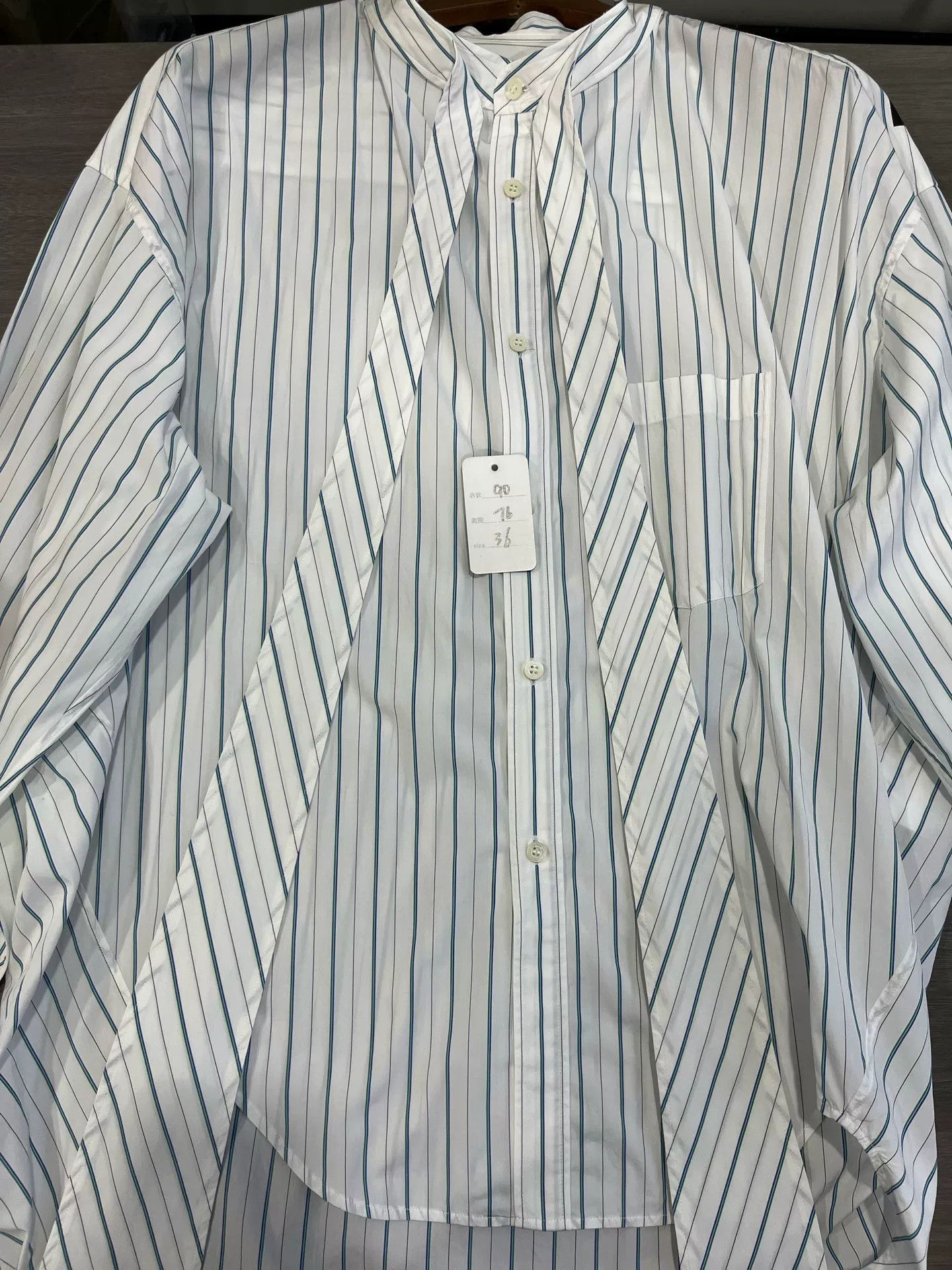 Balenciaga Balenciaga White Striped Logo Bow Cotton Shirt Size XS / US 0-2 / IT 36-38 - 9 Thumbnail