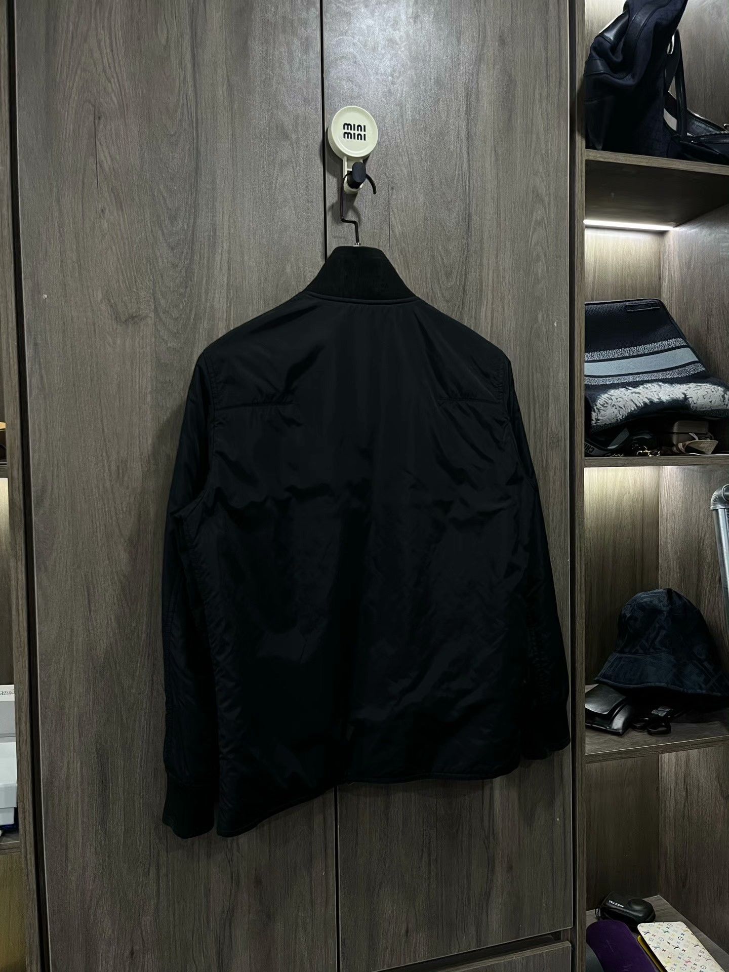 Dior Dior Black Zip Jacket with Metal Bee Size US S / EU 44-46 / 1 - 4 Thumbnail