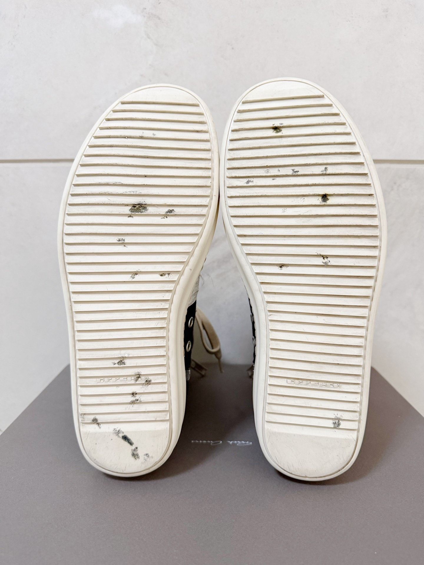 Rick Owens Rick Owens Converse Mummy Bandage White Silk Size US 8 / EU 41 - 9 Thumbnail