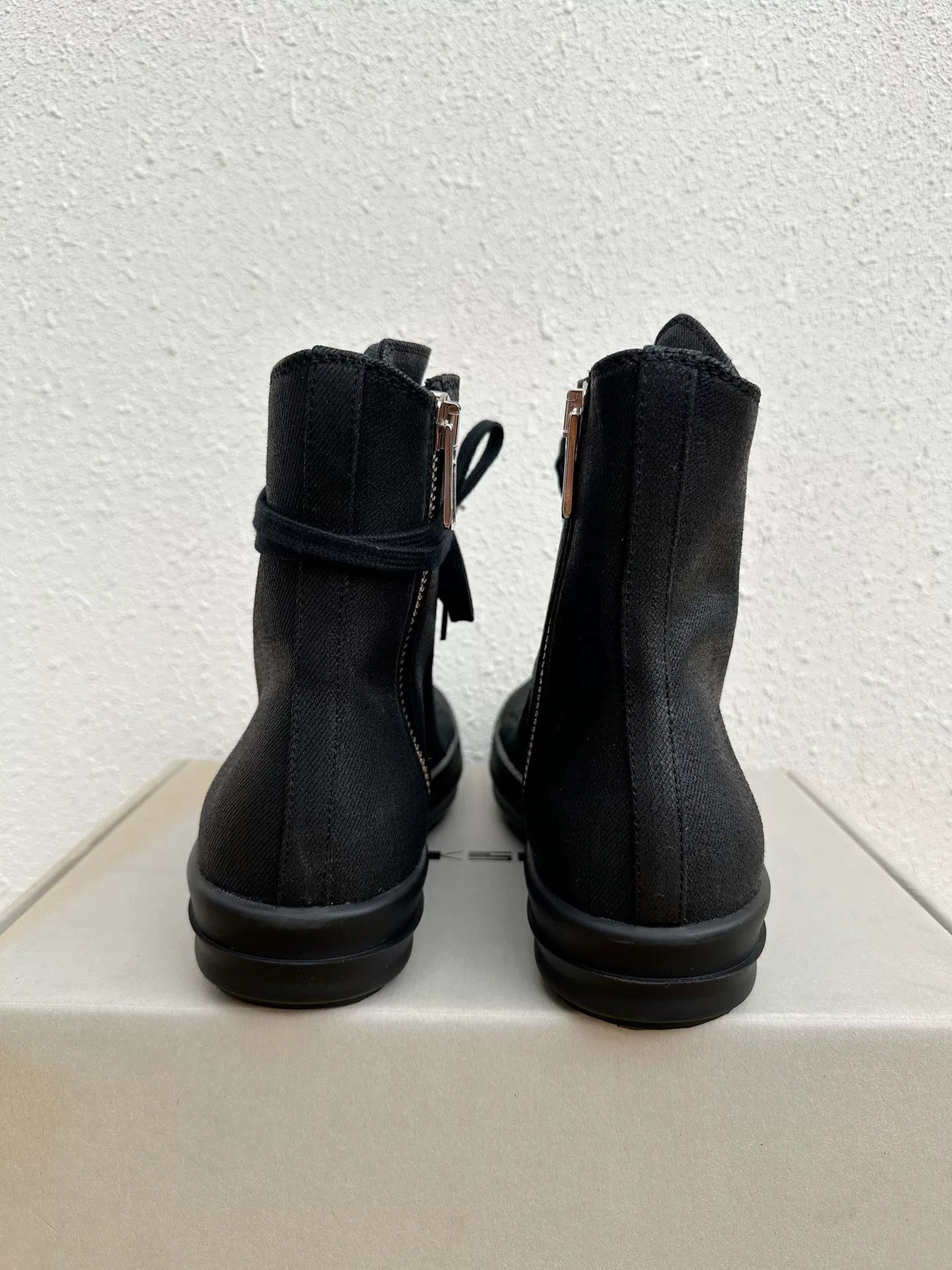 Rick Owens Rick Owens Waxed Converse High-Top Black Size US 8 / EU 41 - 6 Thumbnail
