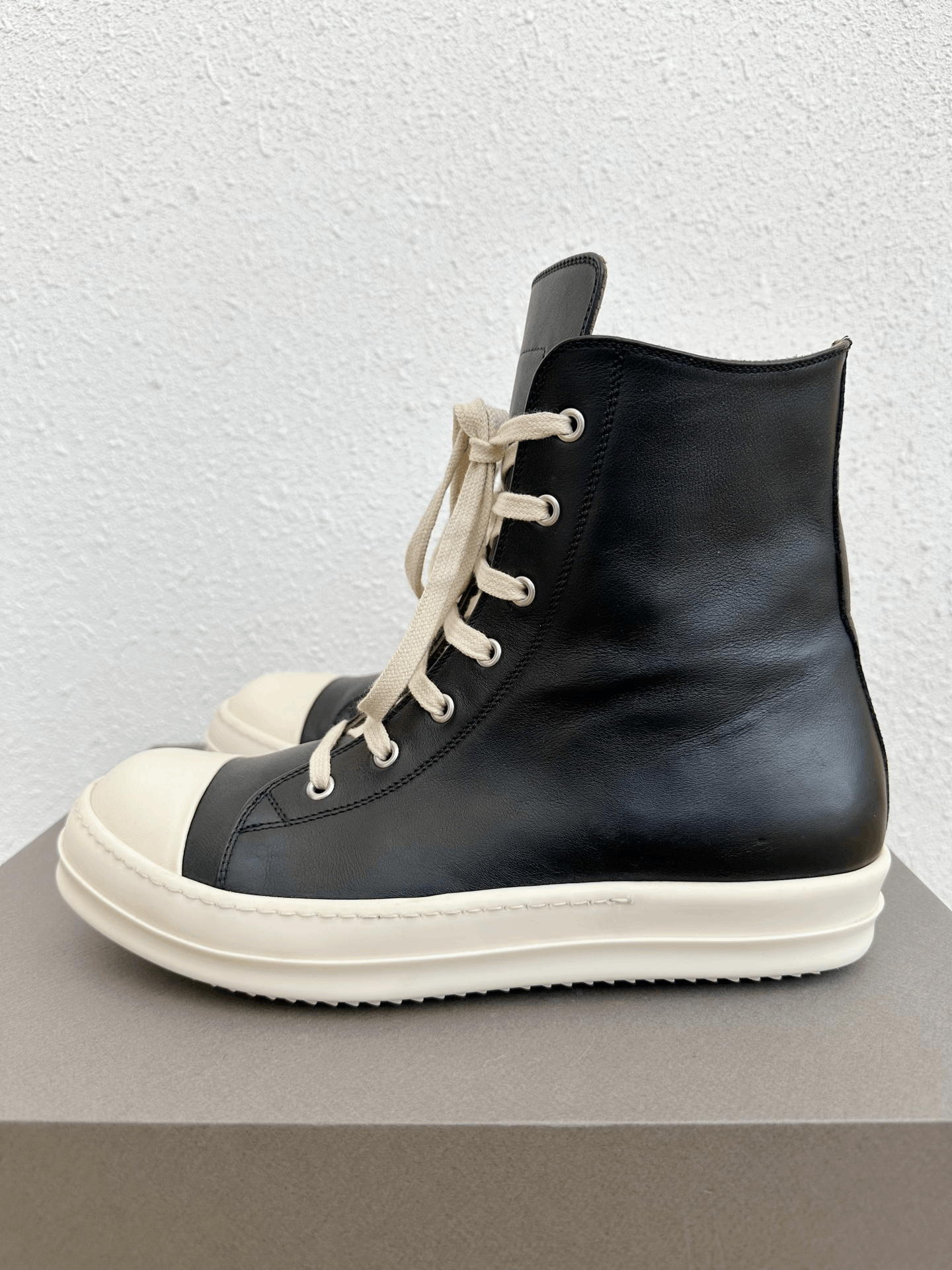 Rick Owens Rick Owens Leather High-Top Black White Size US 9.5 / EU 42-43 - 4 Thumbnail