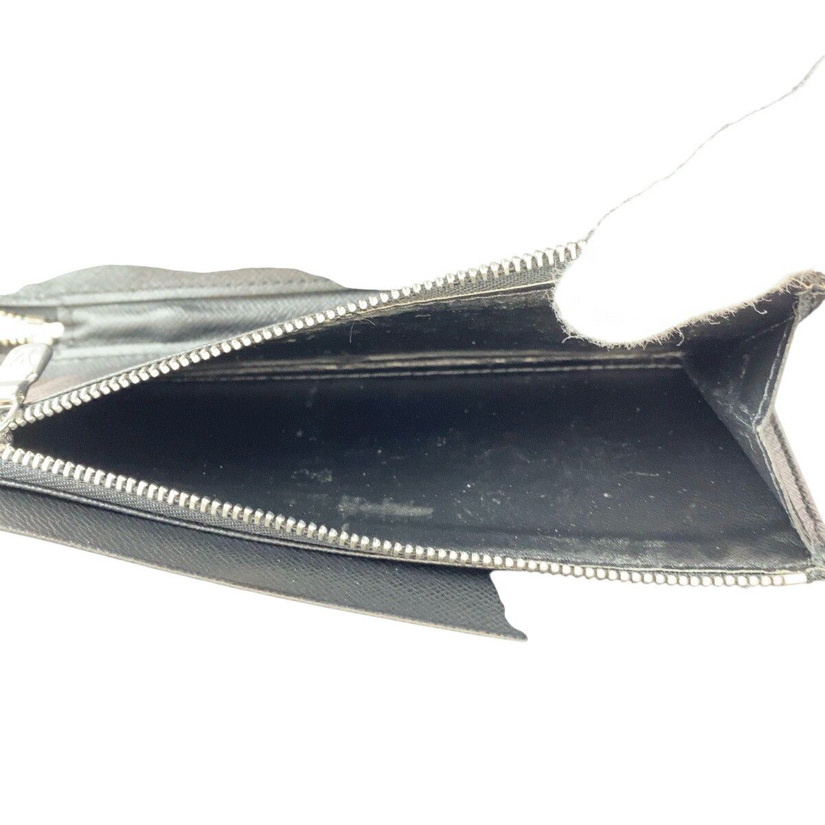 Louis Vuitton Louis Vuitton Louis Vuitton Organizer Atoll Taiga Long Wallet Leather Long Wallet M30652 DUTY FREE for USA Size ONE SIZE - 9 Thumbnail