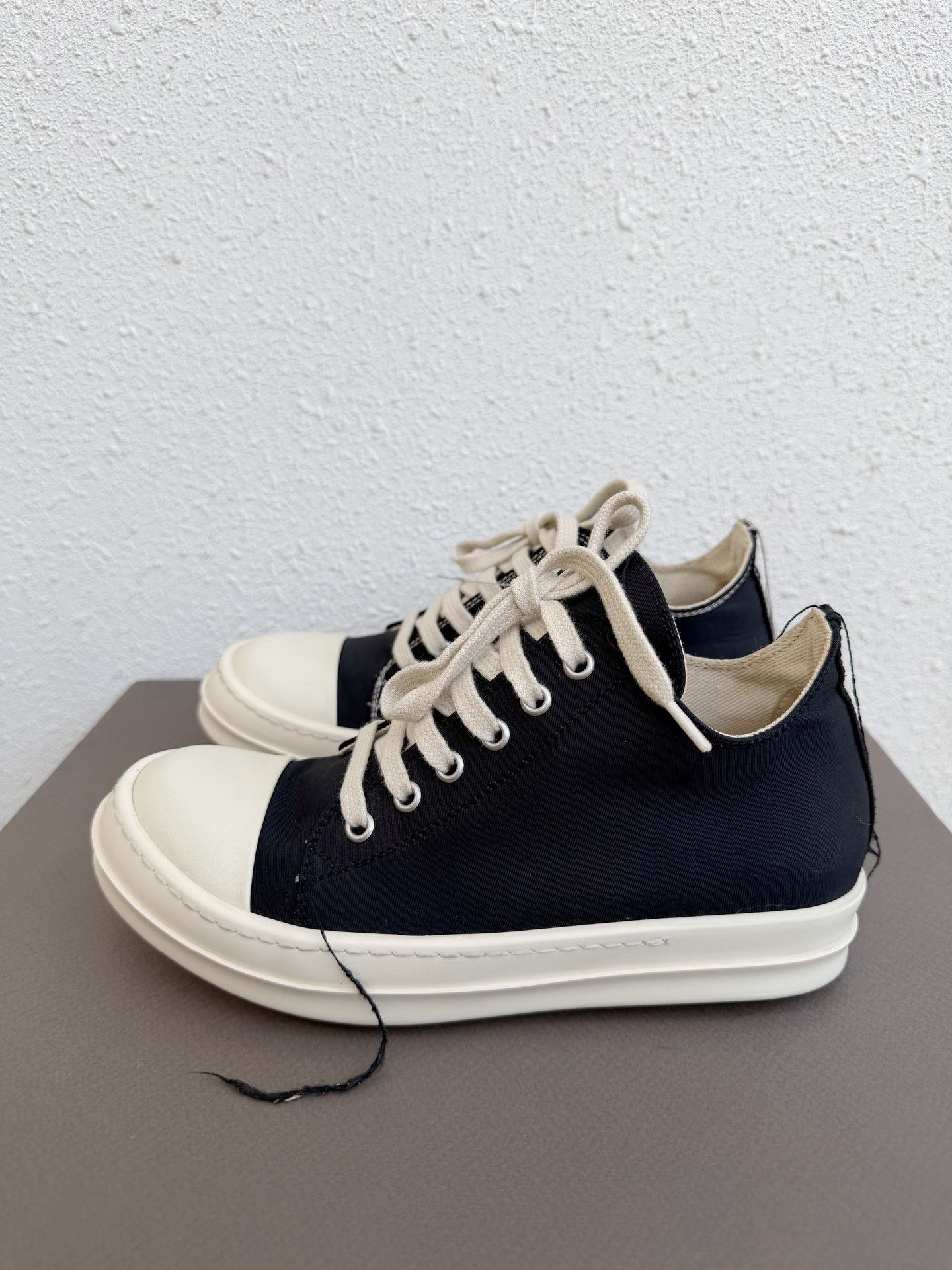 Rick Owens Rick Owens x Converse Canvas Low Top Size US 5.5 / IT 35.5 - 5 Thumbnail