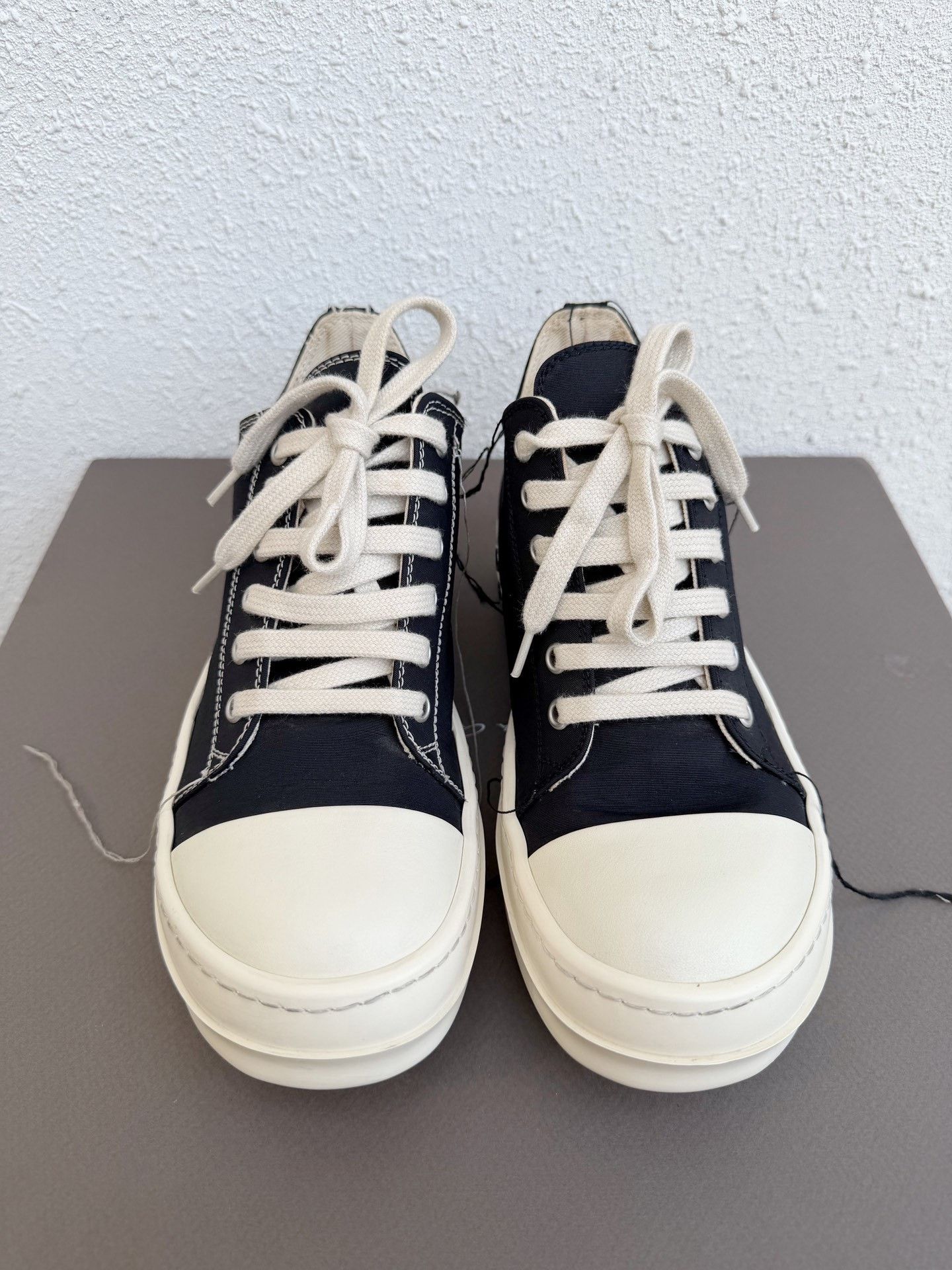 Rick Owens Rick Owens x Converse Canvas Low Top Size US 5.5 / IT 35.5 - 3 Thumbnail