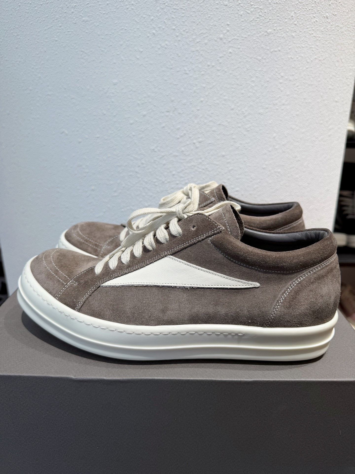 Rick Owens Rick Owens Oatmeal Gray Suede Shoes Size US 9 / EU 42 - 4 Thumbnail