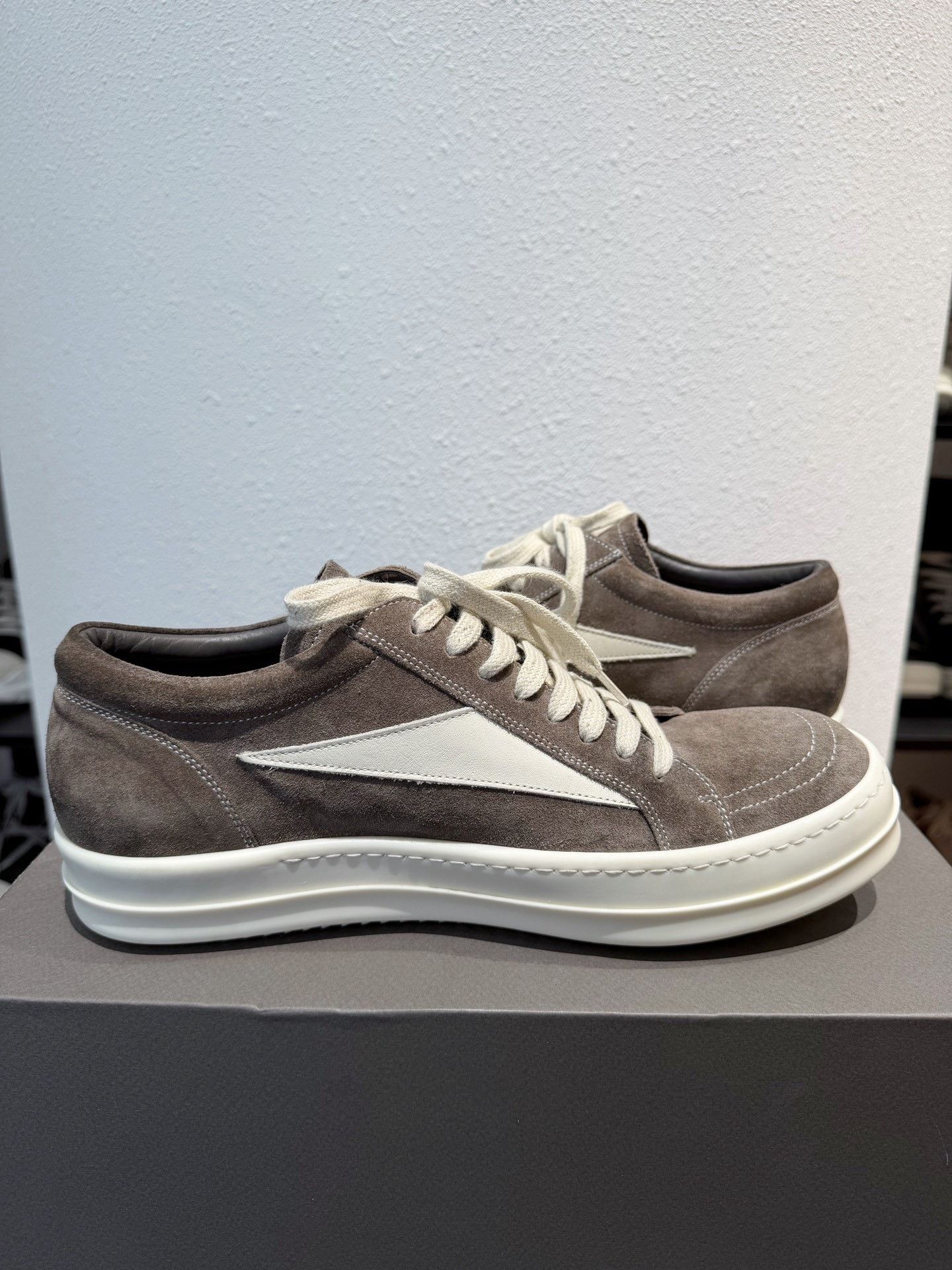 Rick Owens Rick Owens Oatmeal Gray Suede Shoes Size US 9 / EU 42 - 6 Thumbnail