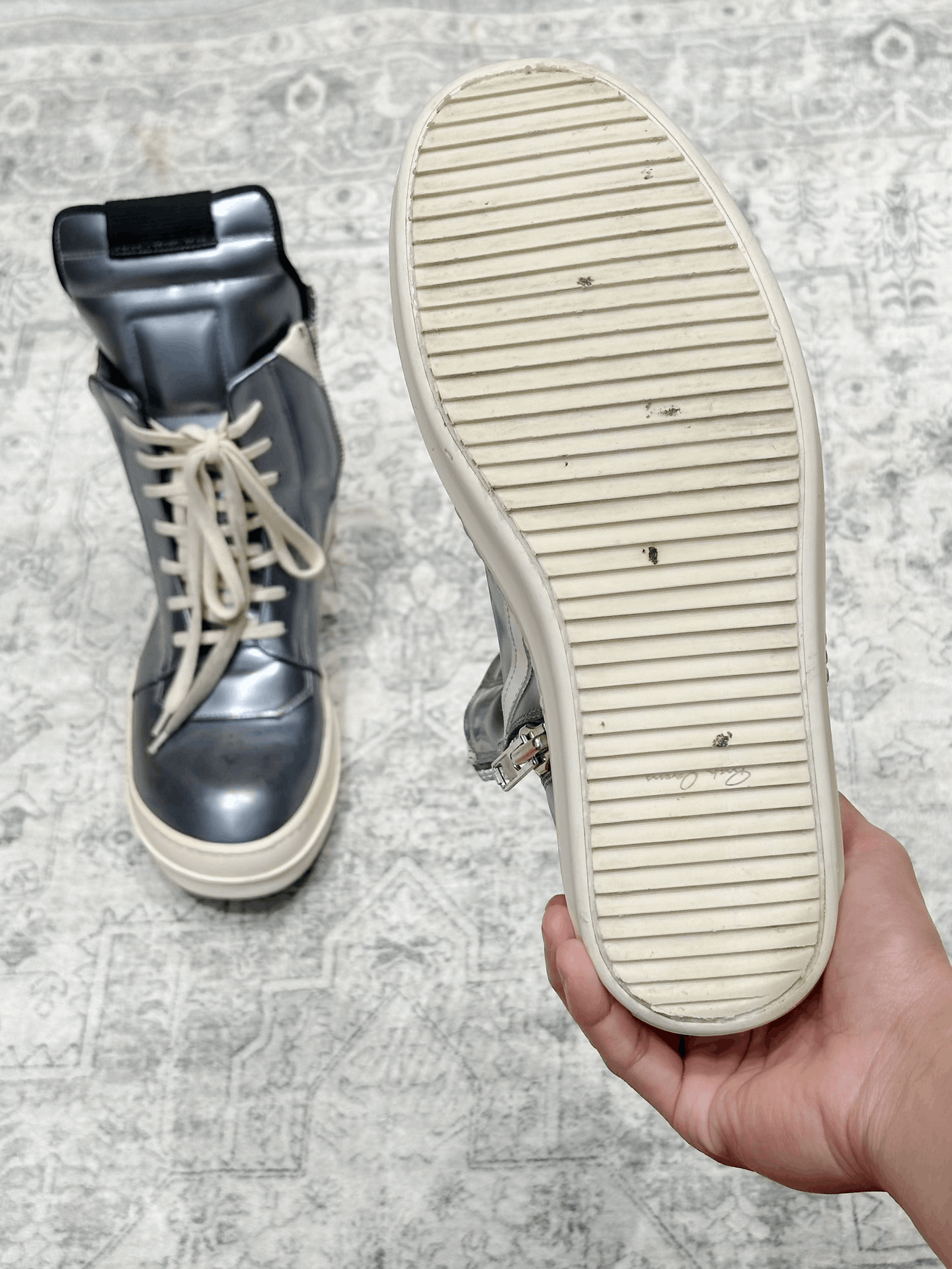 Rick Owens Rick Owens Silver High-Top Sneakers Size US 7 / EU 40 - 8 Thumbnail