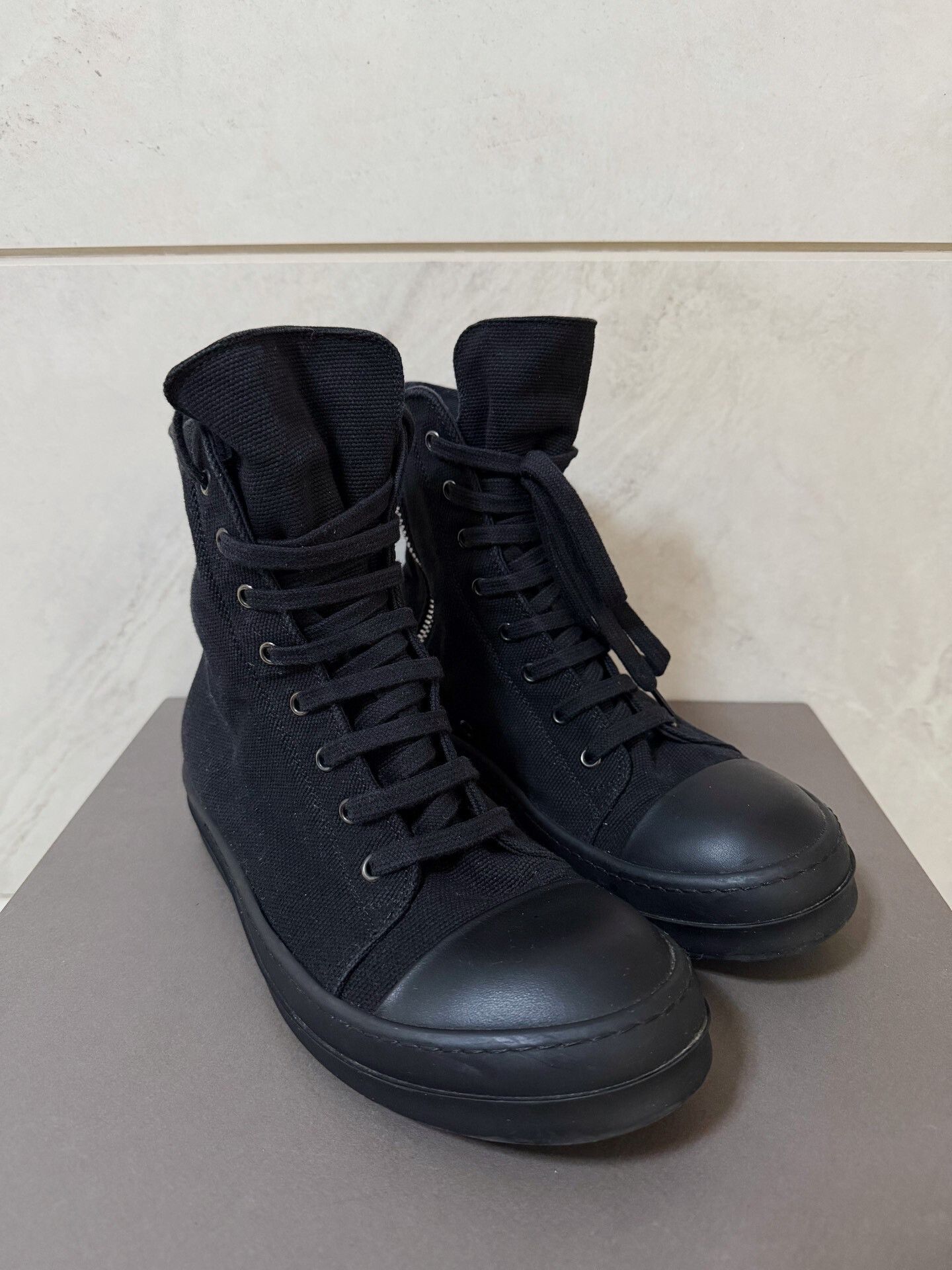 Rick Owens Drkshdw Rick Owens DRKSHDW Canvas High-Top Size US 7.5 / EU 40-41 - 2 Thumbnail