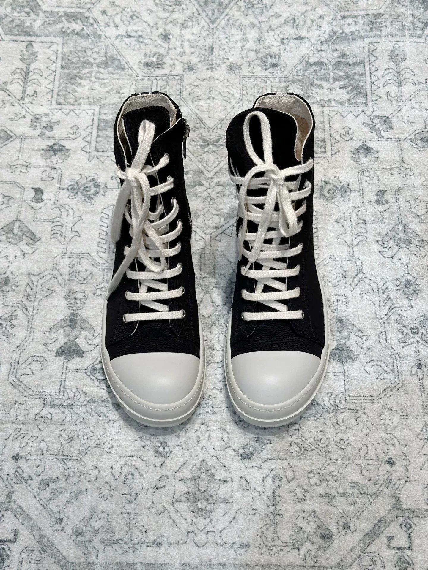 Rick Owens Drkshdw Rick Owens Drkshdw Canvas Sneakers Size US 7.5 / EU 40-41 - 2 Thumbnail