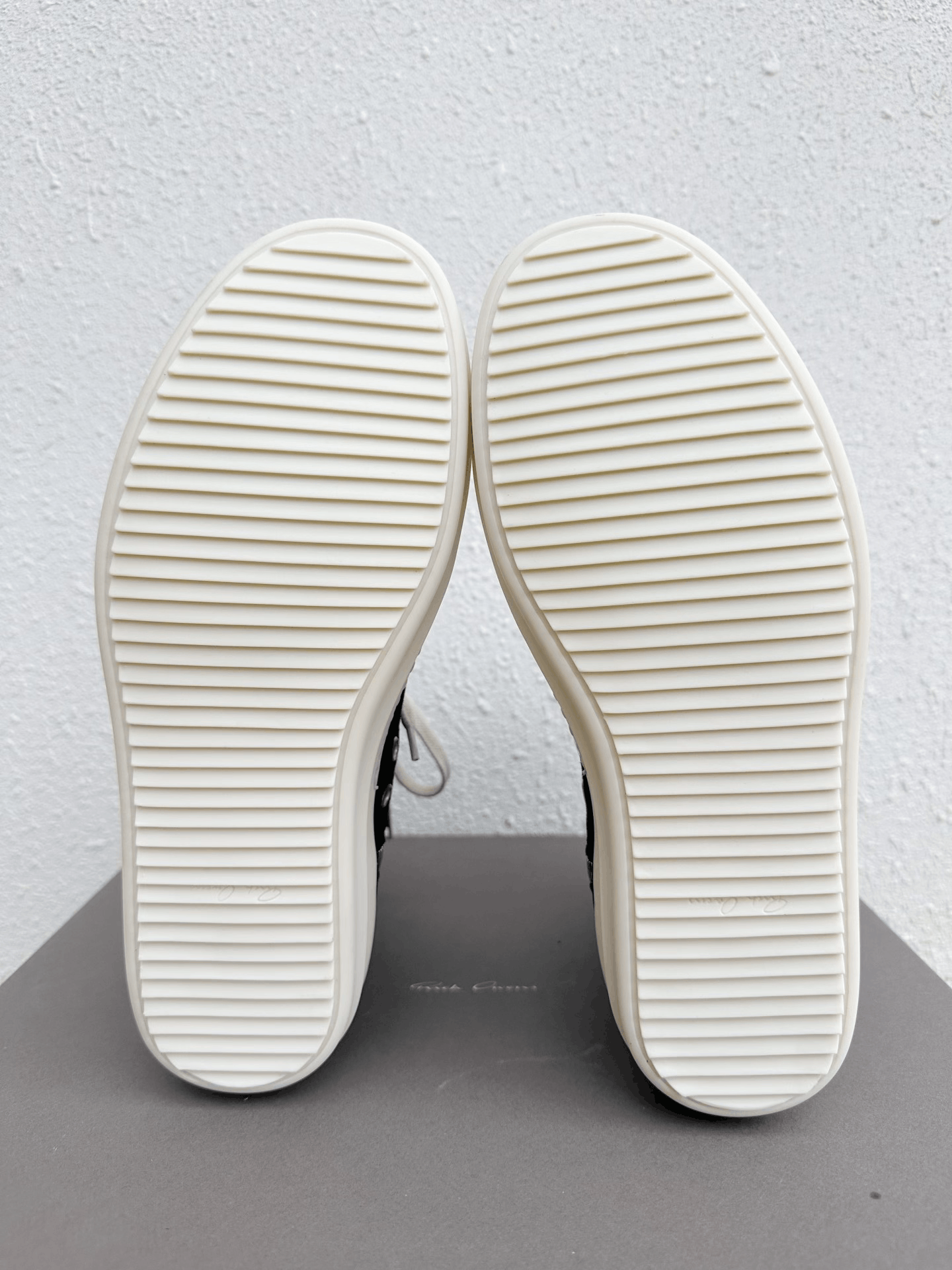 Rick Owens Rick Owens Converse Velvet New Size US 7 / EU 40 - 8 Thumbnail