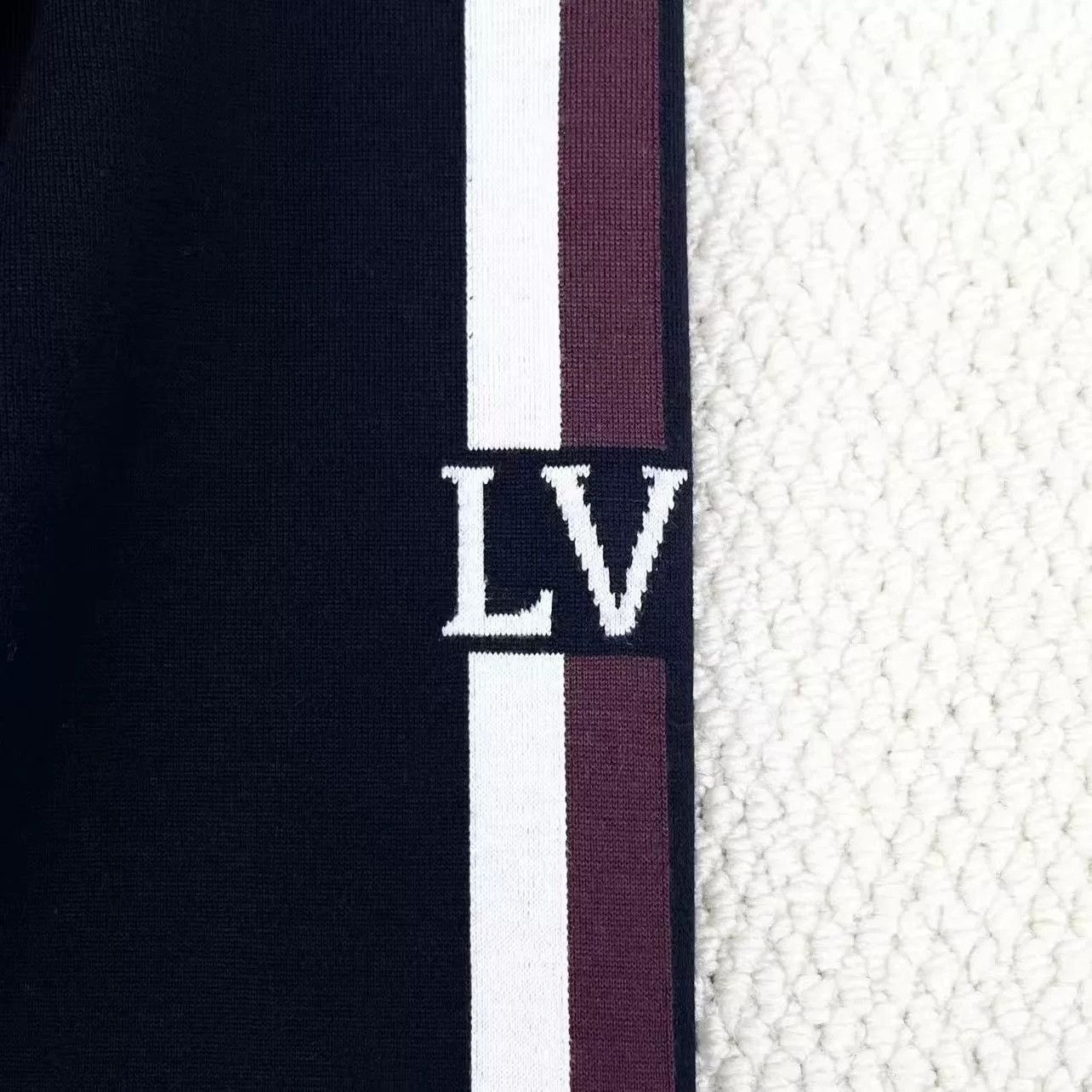 Louis Vuitton Louis Vuitton Stripe Logo Knit Jacket Size US XS / EU 42 / 0 - 4 Thumbnail