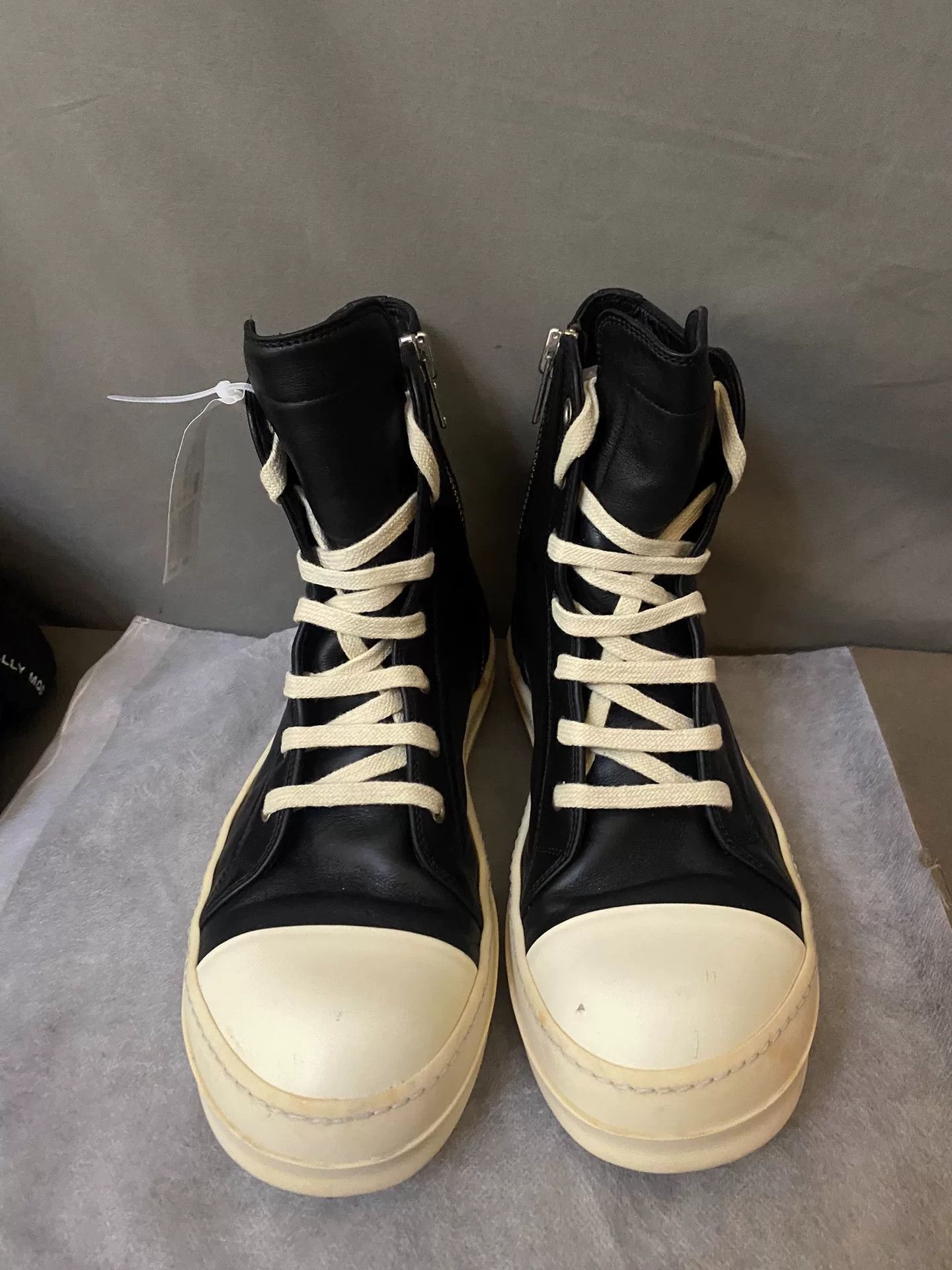 Rick Owens Rick Owens High-Top Leather Sneakers Size US 7 / EU 40 - 2 Thumbnail