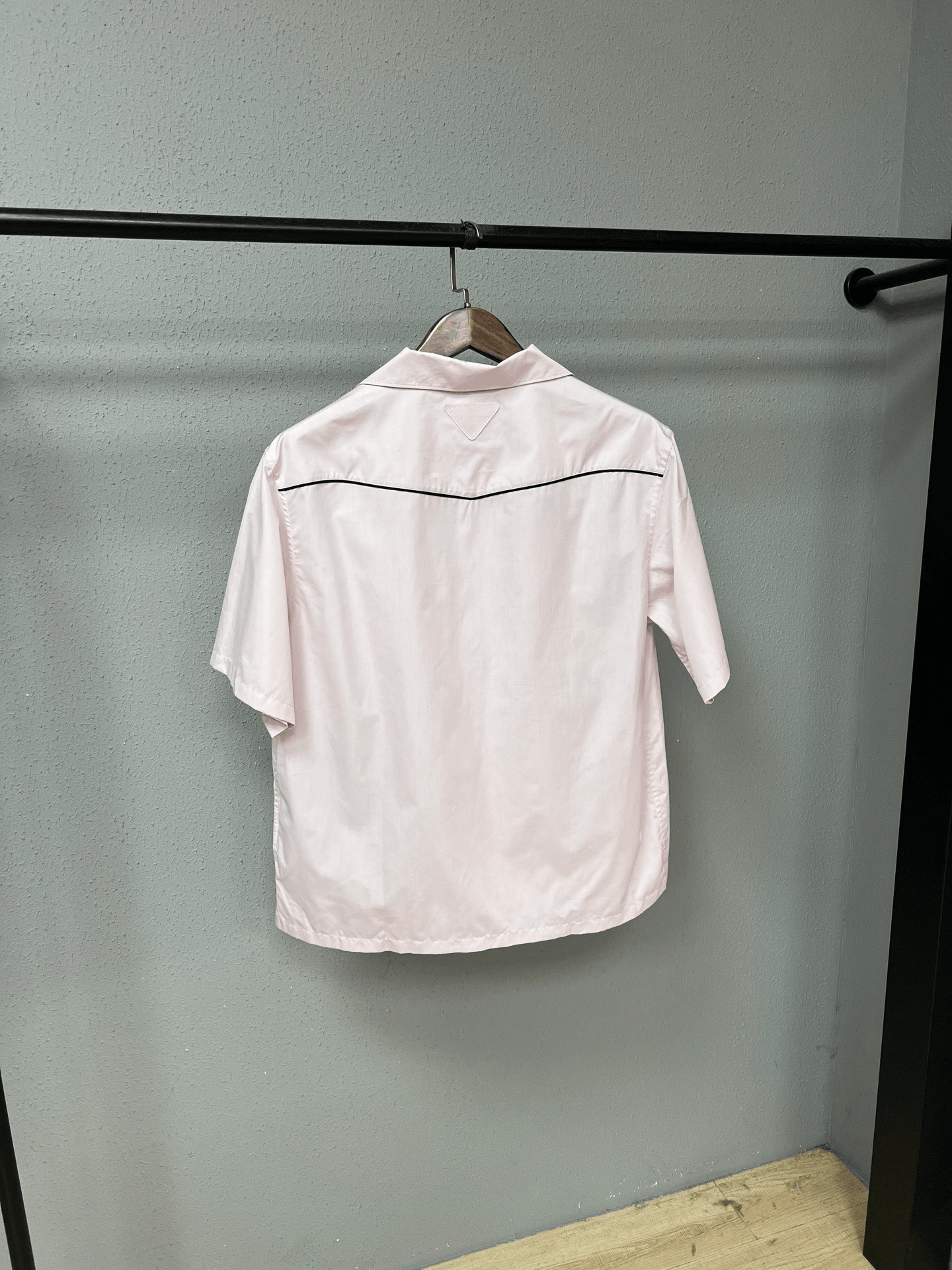Prada Prada Pink Pocket Shirt Size L / US 10 / IT 46 - 2 Thumbnail