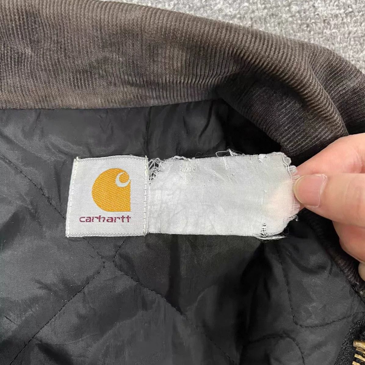 Vintage Vintage Carhartt 90s C26 Jacket Size US L / EU 52-54 / 3 - 6 Thumbnail