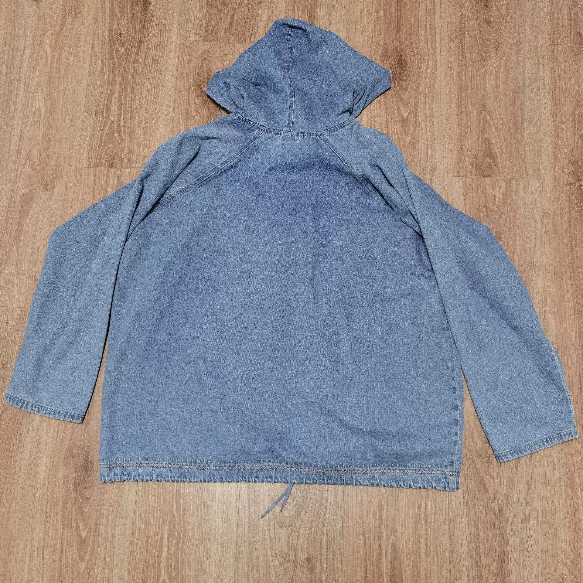 Vintage Vintage 90s Disney Winnie Pooh Denim Hoodie Size US XXL / EU 58 / 5 - 2 Thumbnail