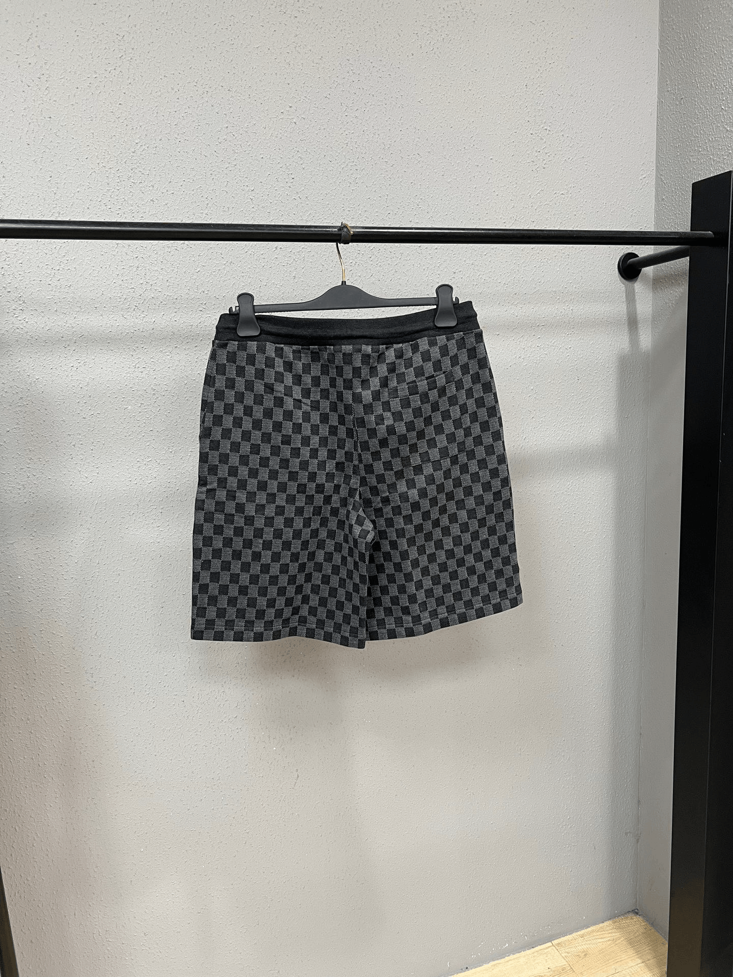 Louis Vuitton LV Checkered Shorts Size US 32 / EU 48 - 2 Thumbnail