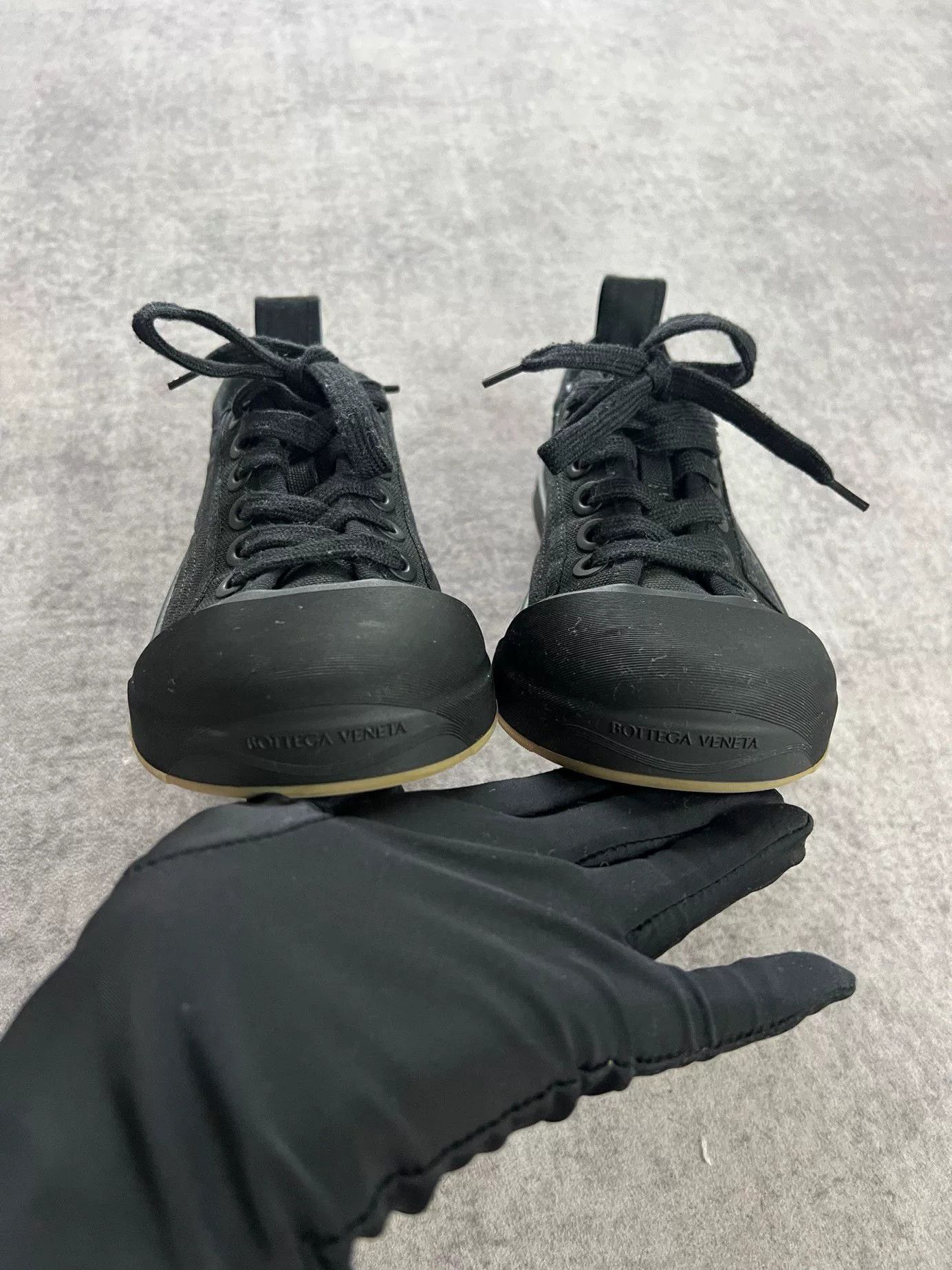 Bottega Veneta Bottega Veneta Round-Toe Canvas Shoes Size US 5 / IT 35 - 3 Thumbnail