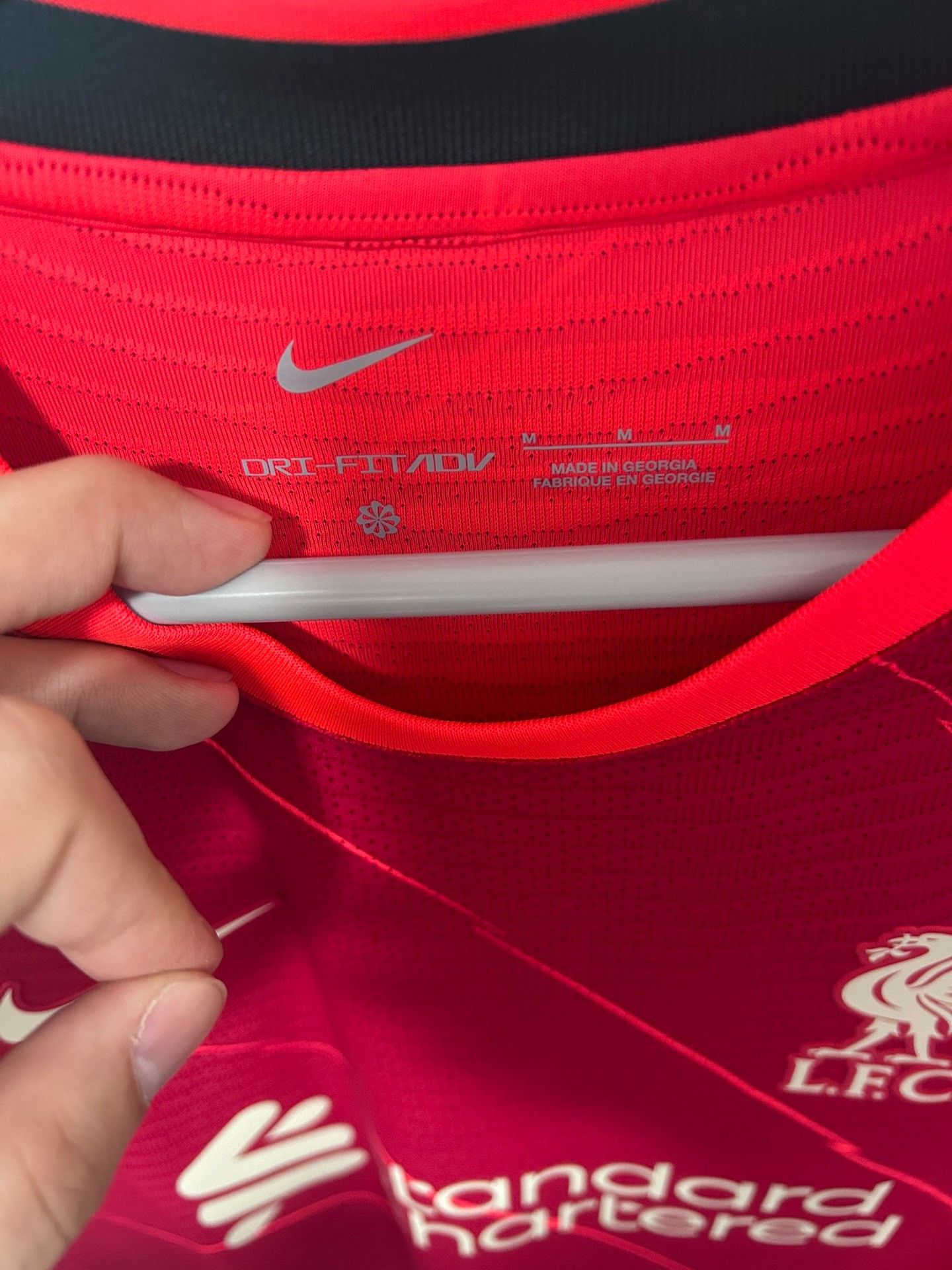 Other Liverpool 21/22 Home Player Jersey Size US M / EU 48-50 / 2 - 3 Thumbnail