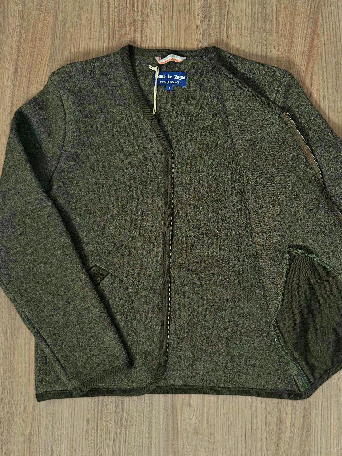 Other Fleurs De Bagne Collarless Wool Vintage Sweater Size US S / EU 44-46 / 1 - 2 Thumbnail