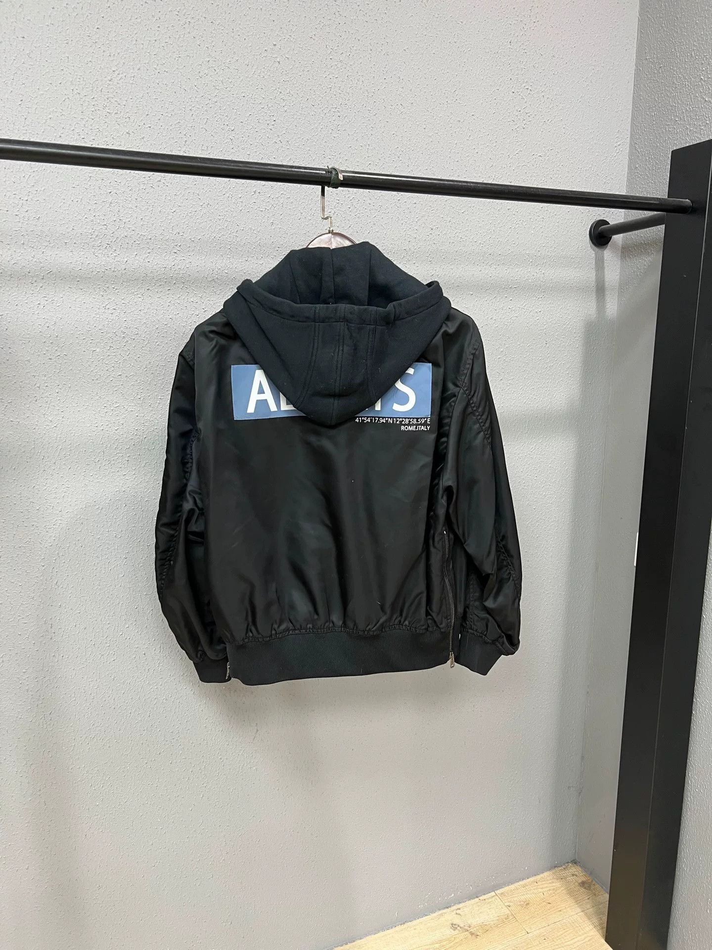 Valentino Valentino Hooded Baseball Jacket Size US M / EU 48-50 / 2 - 2 Thumbnail