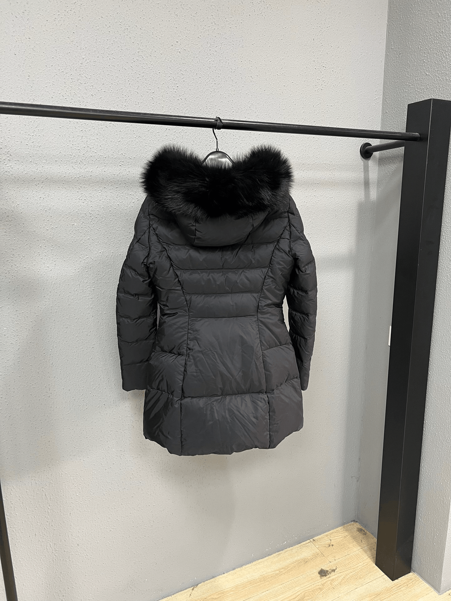 Prada Prada Fox Fur Collar Down Jacket Size S / US 4 / IT 40 - 2 Thumbnail