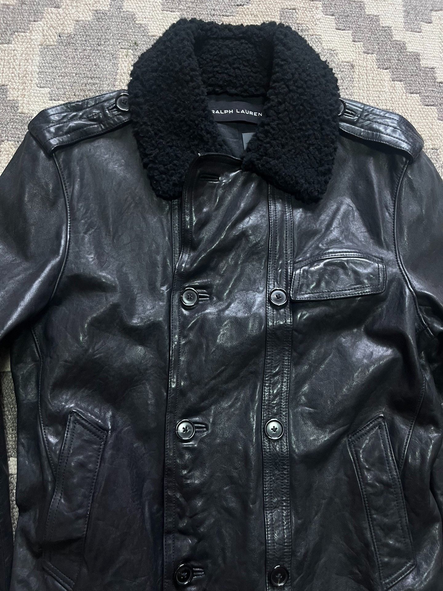 Ralph Lauren Black Label Ralph Lauren Black Label Cowhide Fur Collar Coat Size US M / EU 48-50 / 2 - 2 Thumbnail