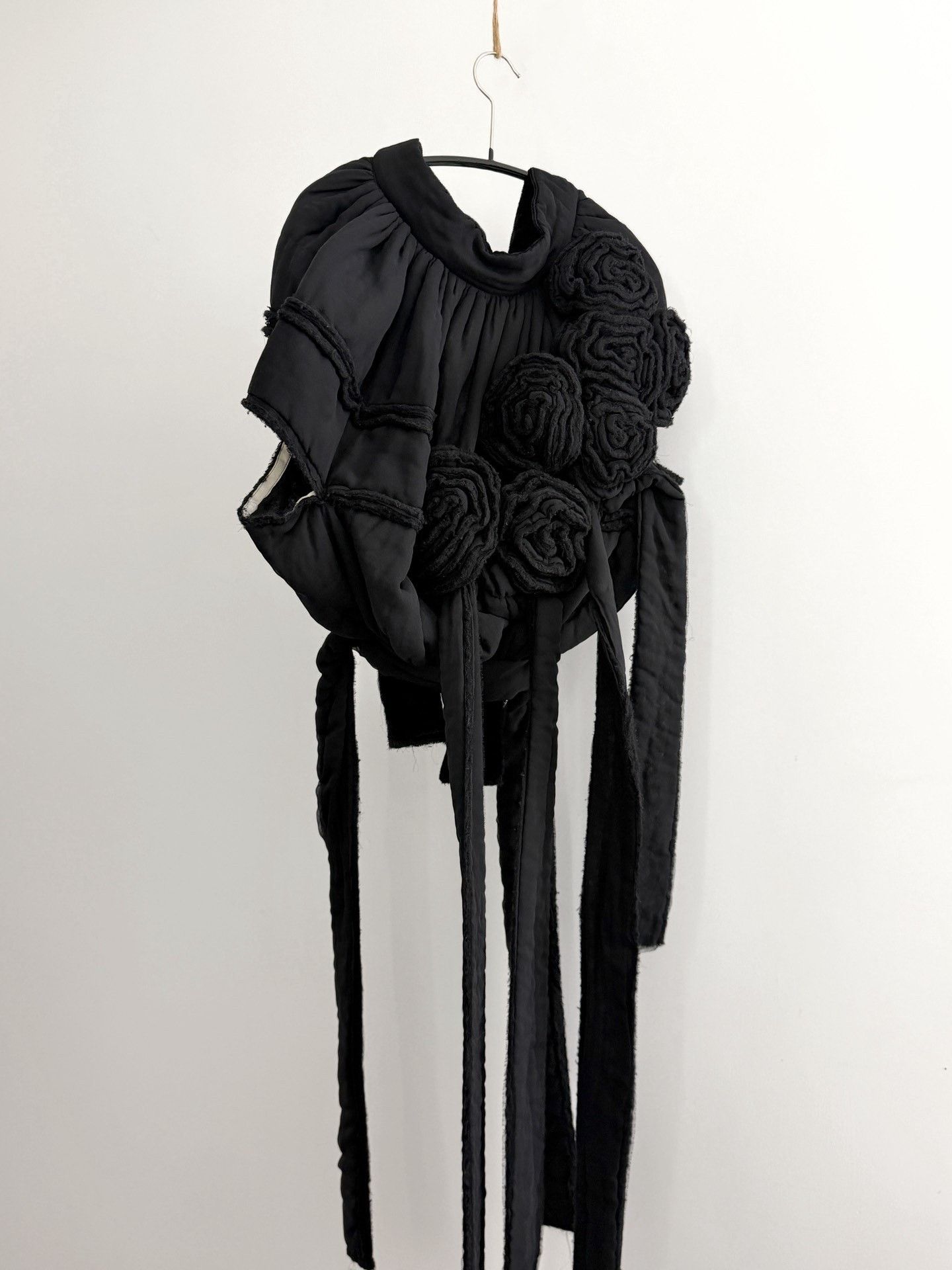 Rei Kawakubo Comme des Garçons 3D Rose Cocoon Jacket Size M / US 6-8 / IT 42-44 - 4 Thumbnail