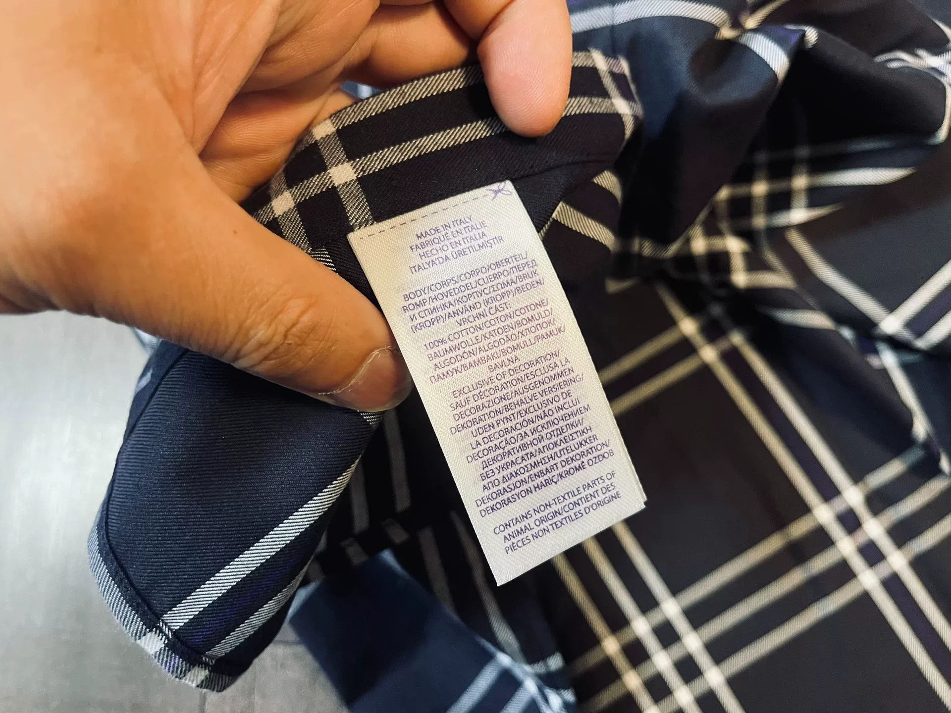 Ralph Lauren Purple Label Ralph Lauren Purple Label Check French Collar Shirt Size US XL / EU 56 / 4 - 4 Thumbnail