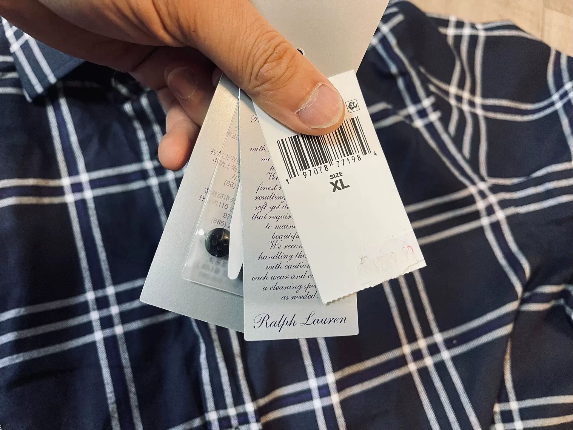 Ralph Lauren Purple Label Ralph Lauren Purple Label Check French Collar Shirt Size US XL / EU 56 / 4 - 8 Thumbnail