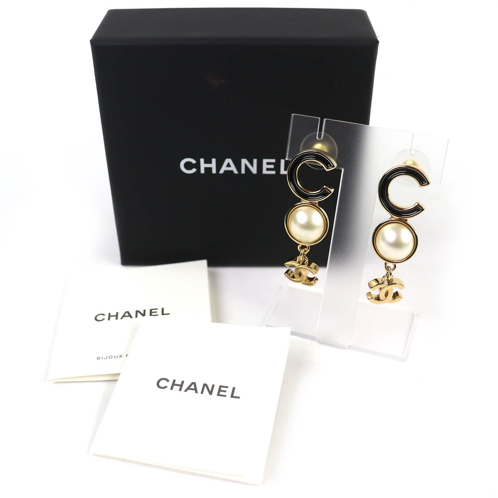 Chanel Chanel Chanel COCO Mark Earrings Plastic / Synthetic Earrings ABE234 DUTY FREE for USA Size ONE SIZE - 2 Thumbnail