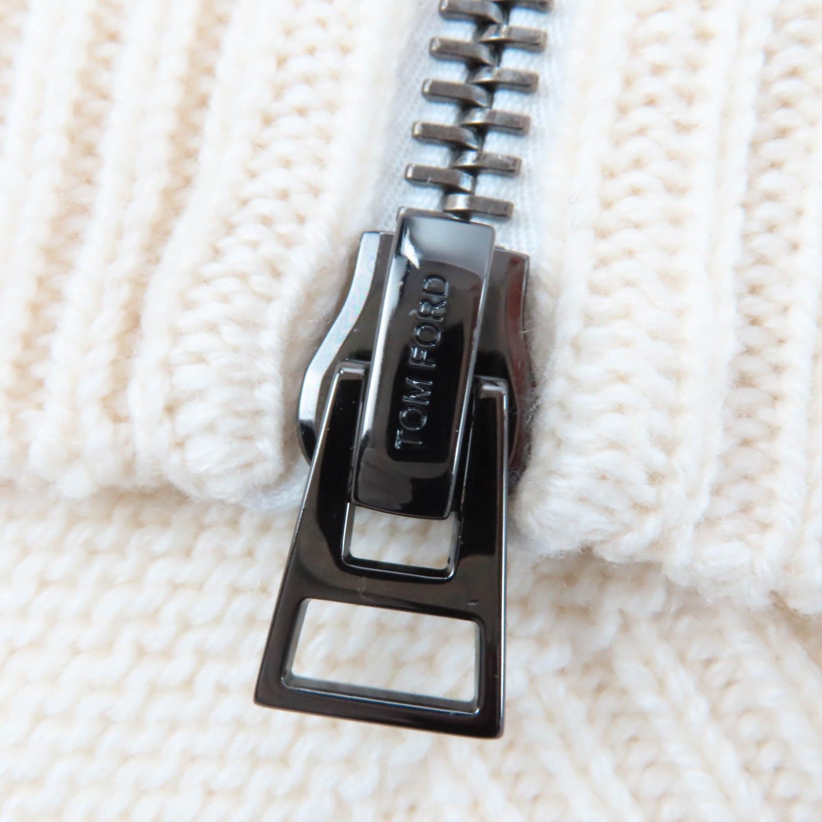 Tom Ford Tom Ford TOM FORD Cashmere Knit Top Textile Tops MAK1191 DUTY FREE for USA Size ONE SIZE - 5 Thumbnail