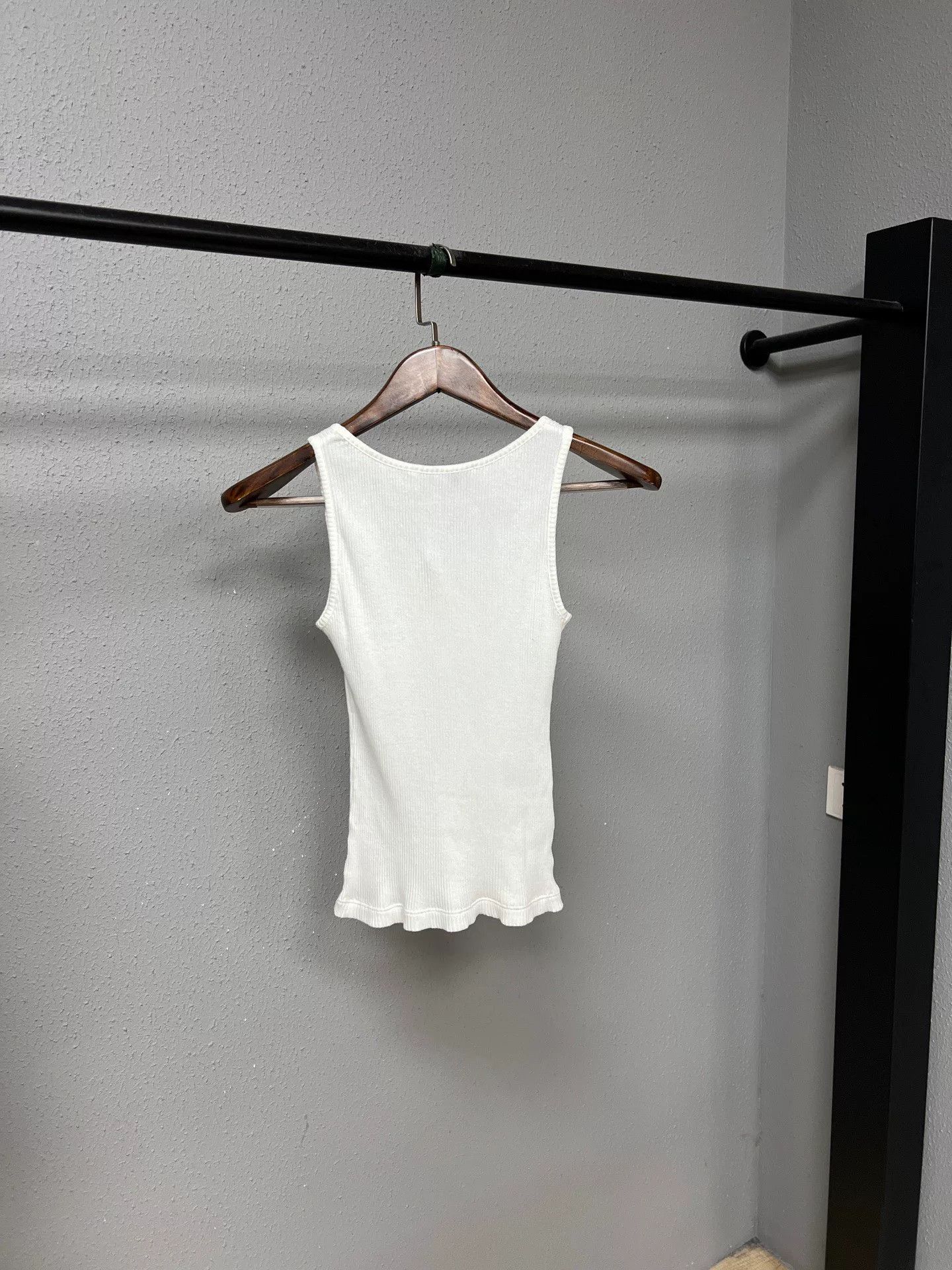 Miu Miu Miumiu Slogan Vest Size XS / US 0-2 / IT 36-38 - 2 Thumbnail