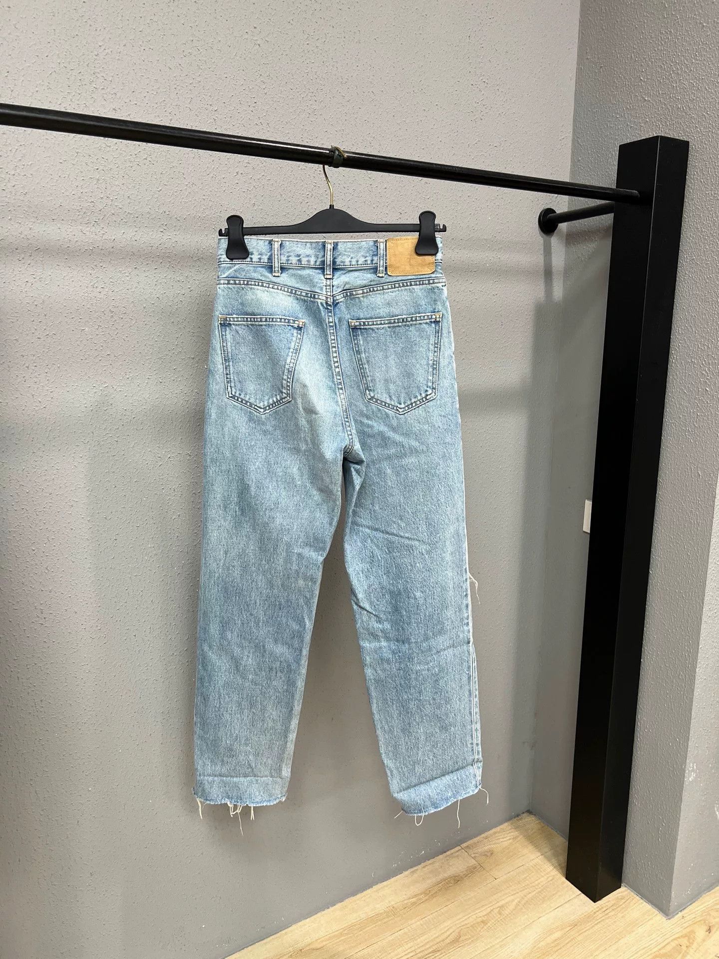 Celine Celine Washed Distressed Jeans Size 28" / US 6 / IT 42 - 2 Thumbnail