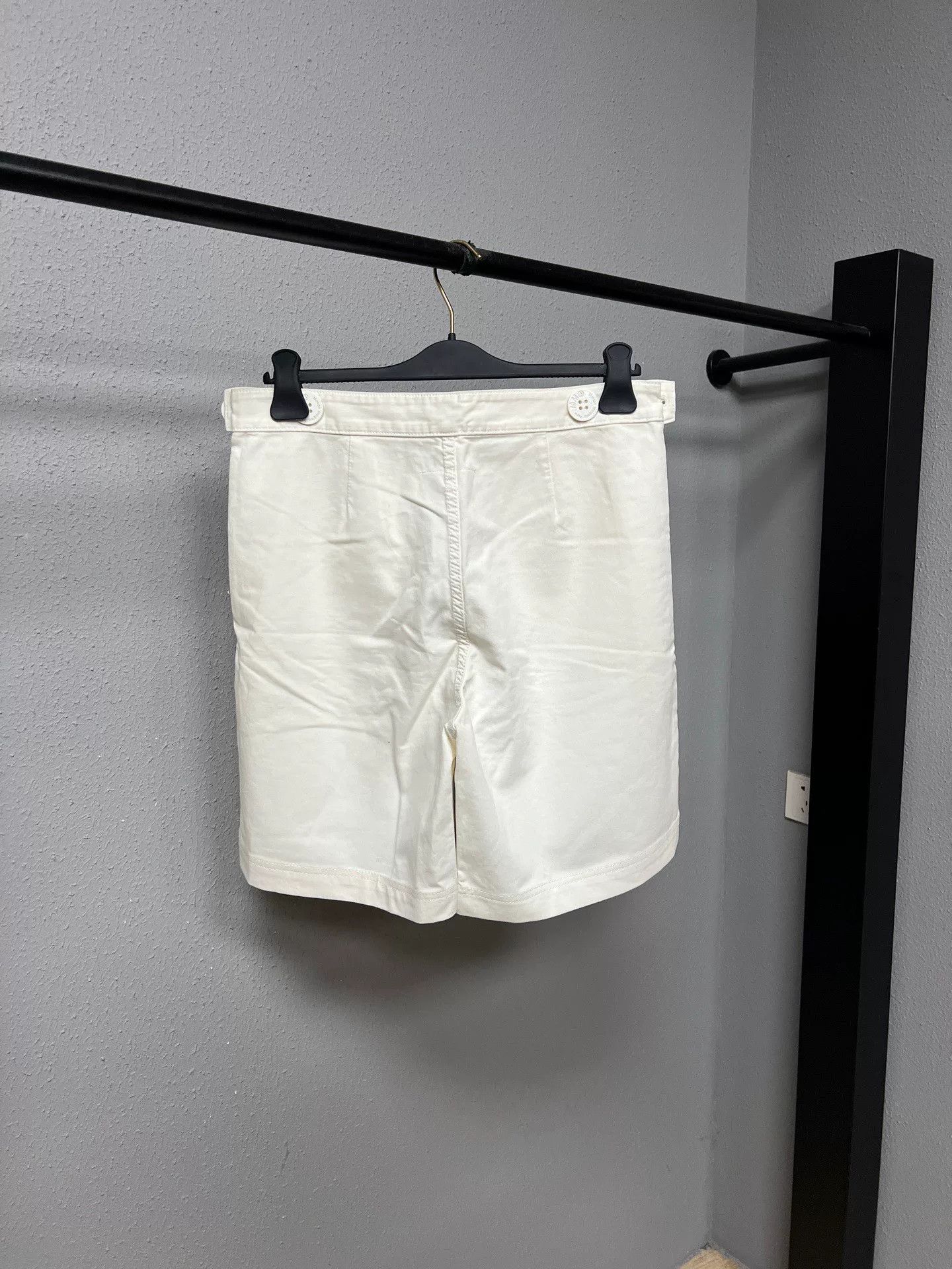 Maison Margiela Maison Margiela Shorts Size US 27 - 2 Thumbnail