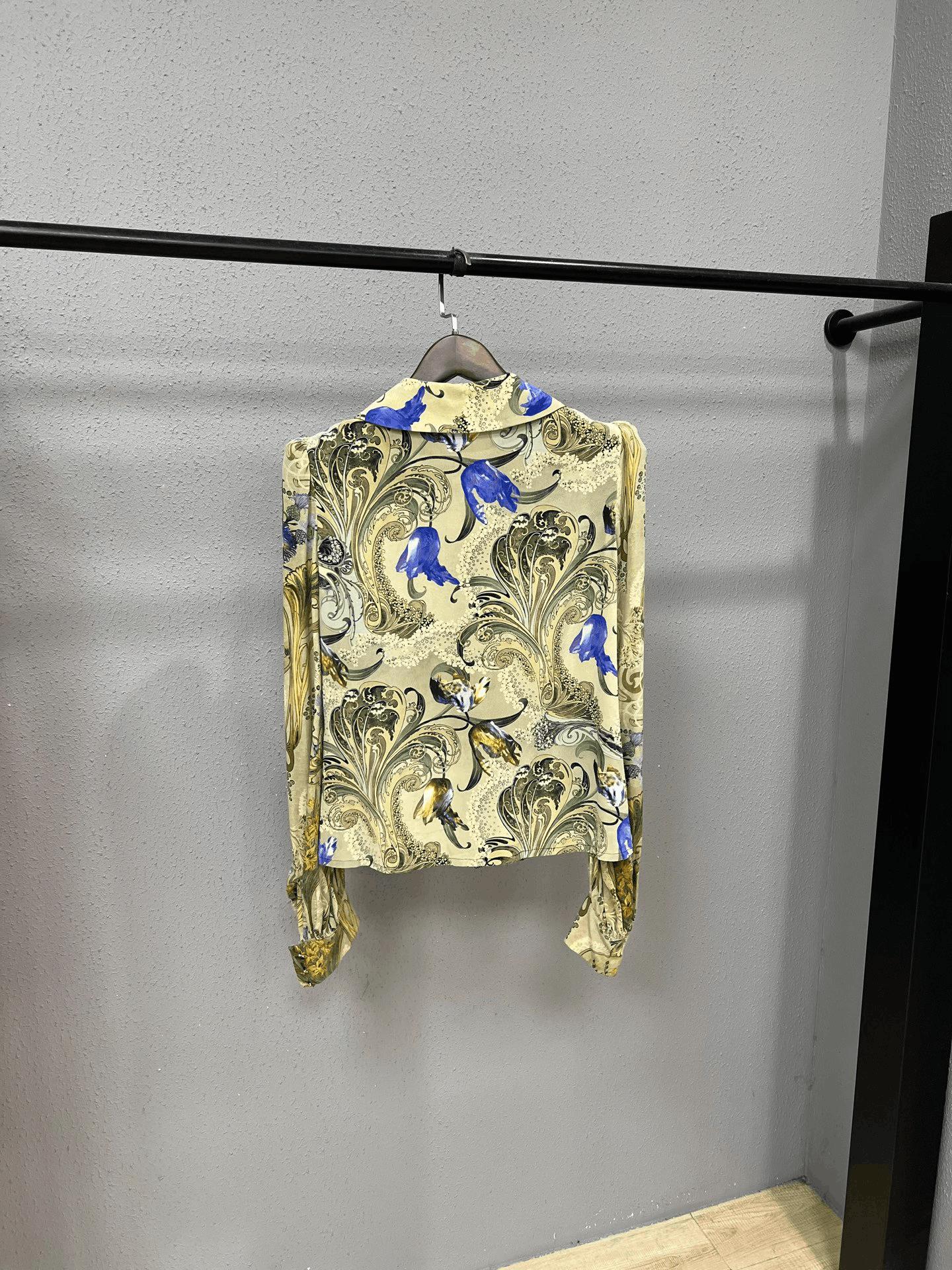 Louis Vuitton LV Shirt Size US XXS / EU 40 - 2 Thumbnail