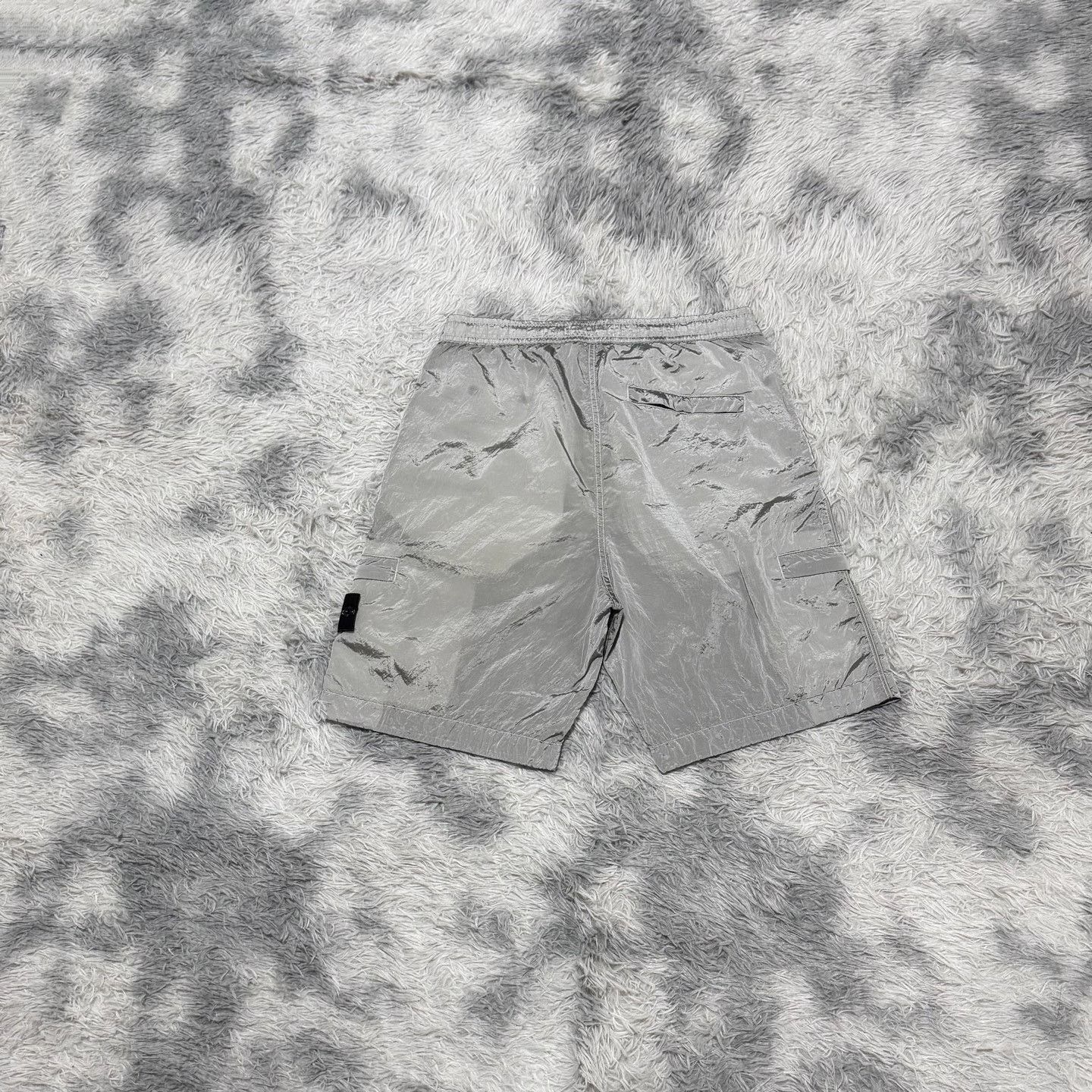 Stone Island Stone Island Metallic Nylon Silver Shorts W32 Size US 32 / EU 48 - 2 Thumbnail