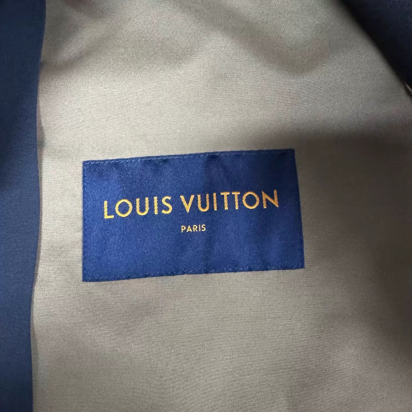 Louis Vuitton Multi-Color Zip-Up Light Jacket Size M Size US M / EU 48-50 / 2 - 5 Thumbnail