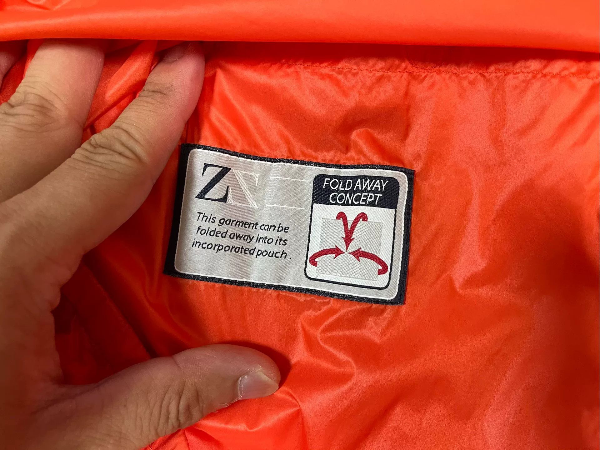 Ermenegildo Zegna Zegna Ultra-Thin Windbreaker Size US M / EU 48-50 / 2 - 7 Thumbnail