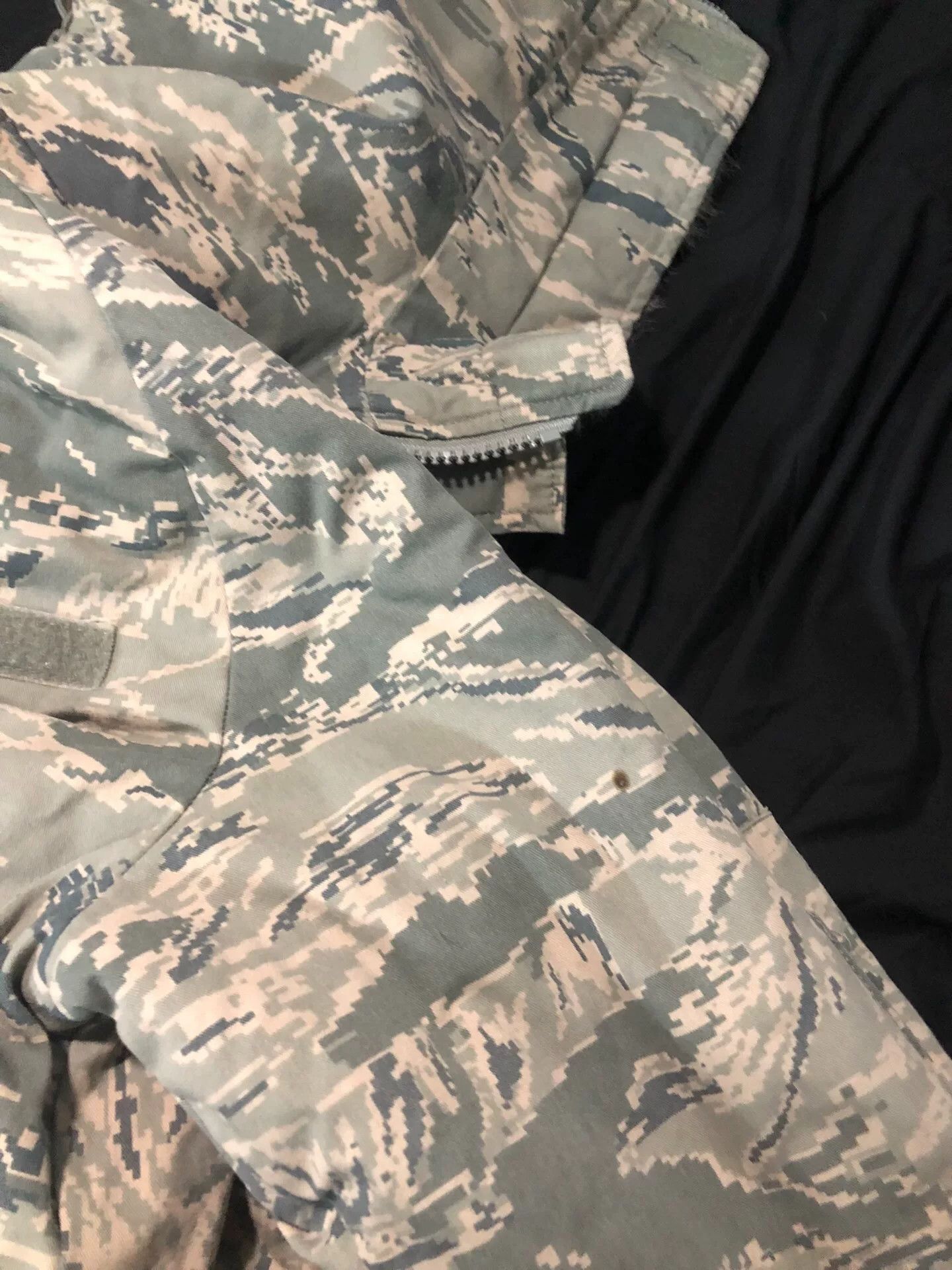 Vintage Vintage Camo N3B N2B Bomber Jacket Size US M / EU 48-50 / 2 - 8 Thumbnail